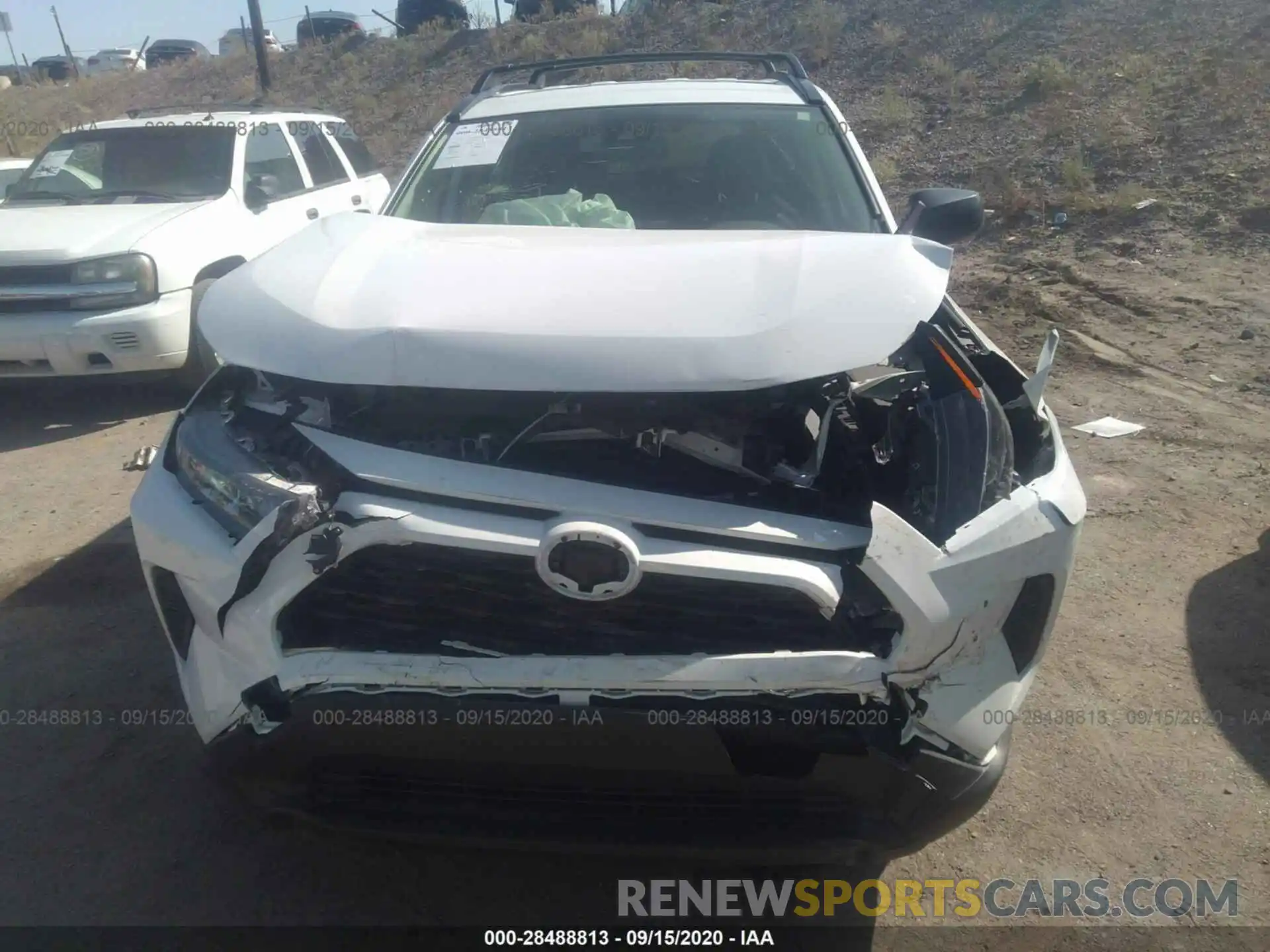 6 Photograph of a damaged car JTMF1RFV7LD062801 TOYOTA RAV4 2020