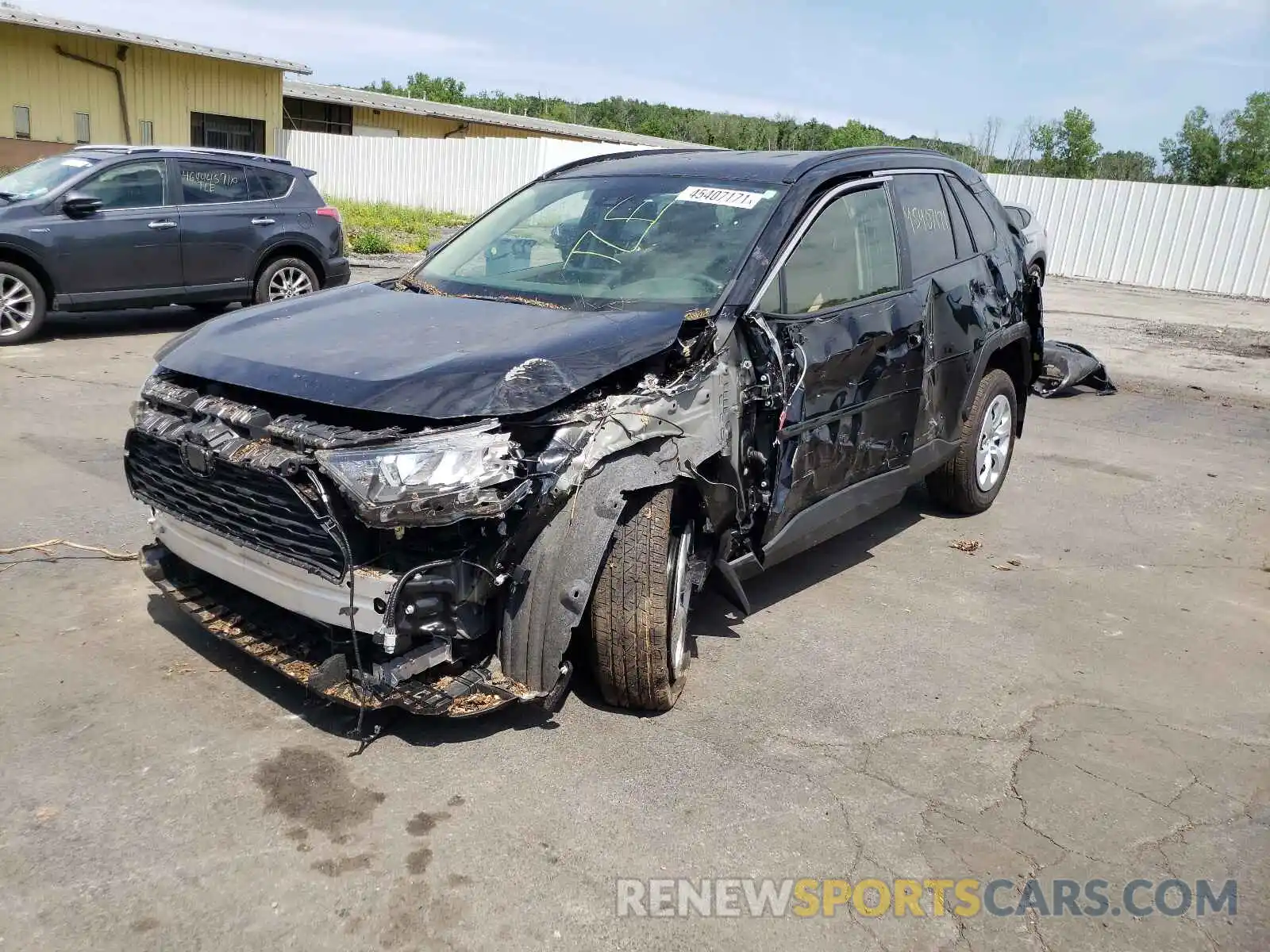 2 Photograph of a damaged car JTMF1RFV8LD068364 TOYOTA RAV4 2020