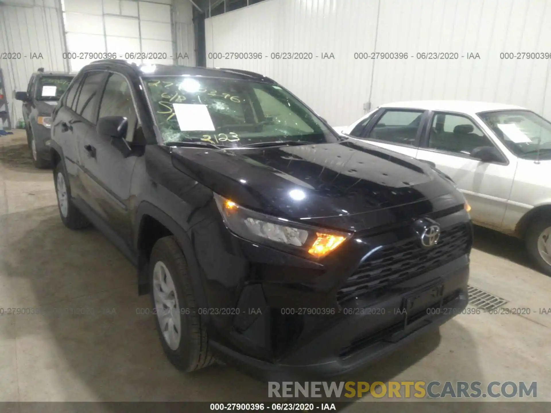 1 Photograph of a damaged car JTMF1RFV9LD063299 TOYOTA RAV4 2020