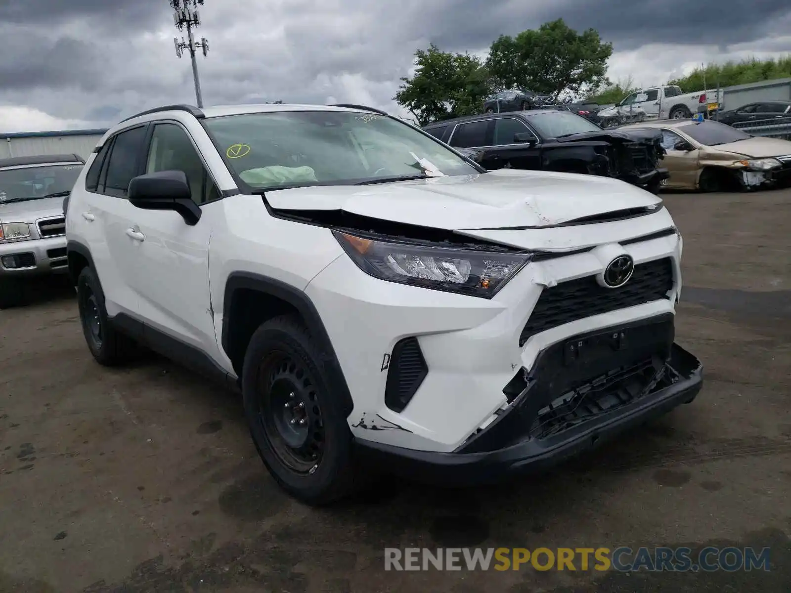 1 Photograph of a damaged car JTMF1RFV9LD067112 TOYOTA RAV4 2020