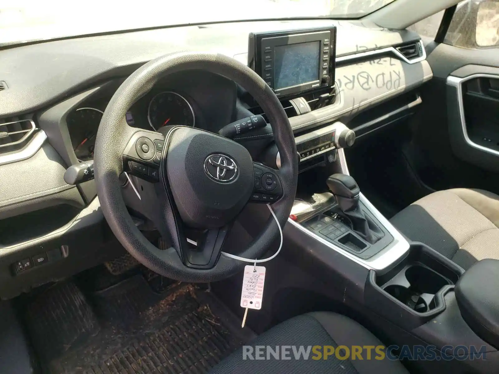 9 Фотография поврежденного автомобиля JTMF1RFVXLD048696 TOYOTA RAV4 2020