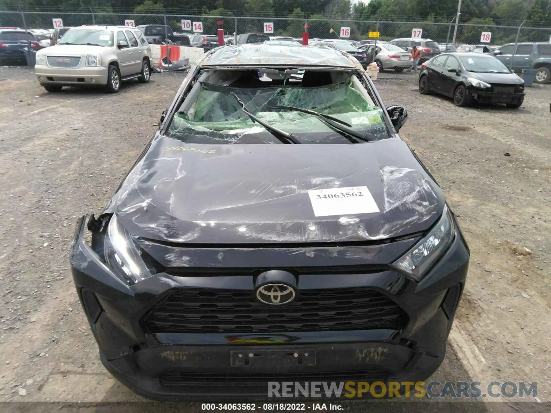 6 Photograph of a damaged car JTMF1RFVXLD056202 TOYOTA RAV4 2020