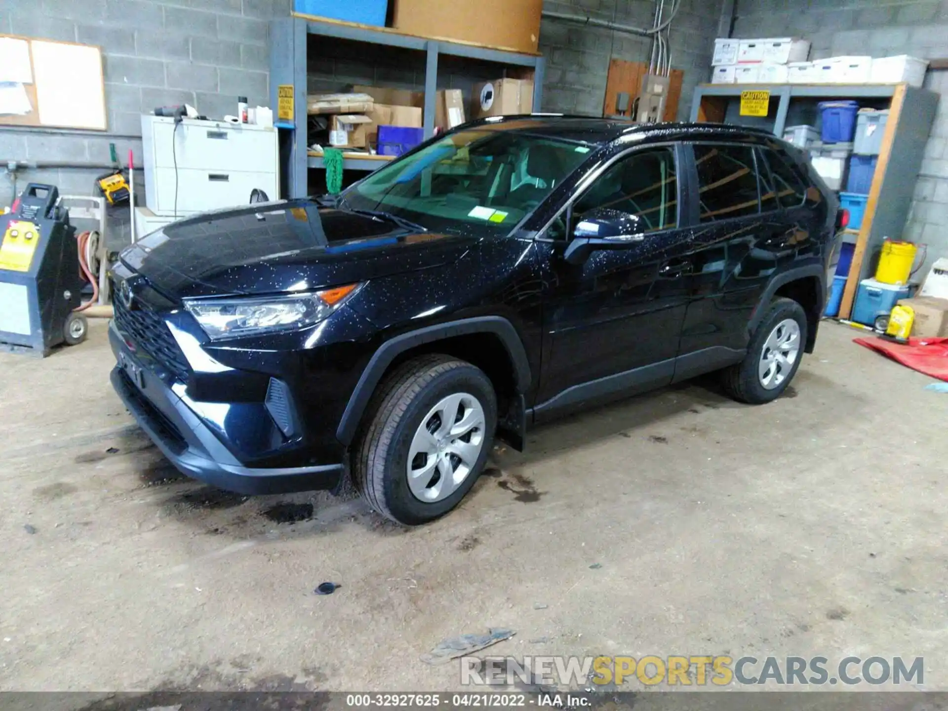 2 Photograph of a damaged car JTMG1RFV1LD047750 TOYOTA RAV4 2020