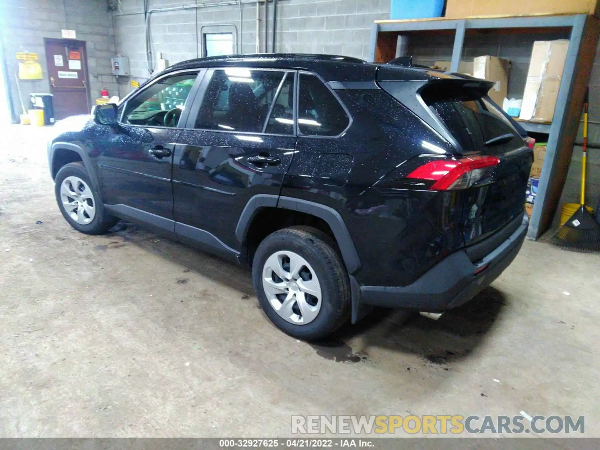 3 Photograph of a damaged car JTMG1RFV1LD047750 TOYOTA RAV4 2020