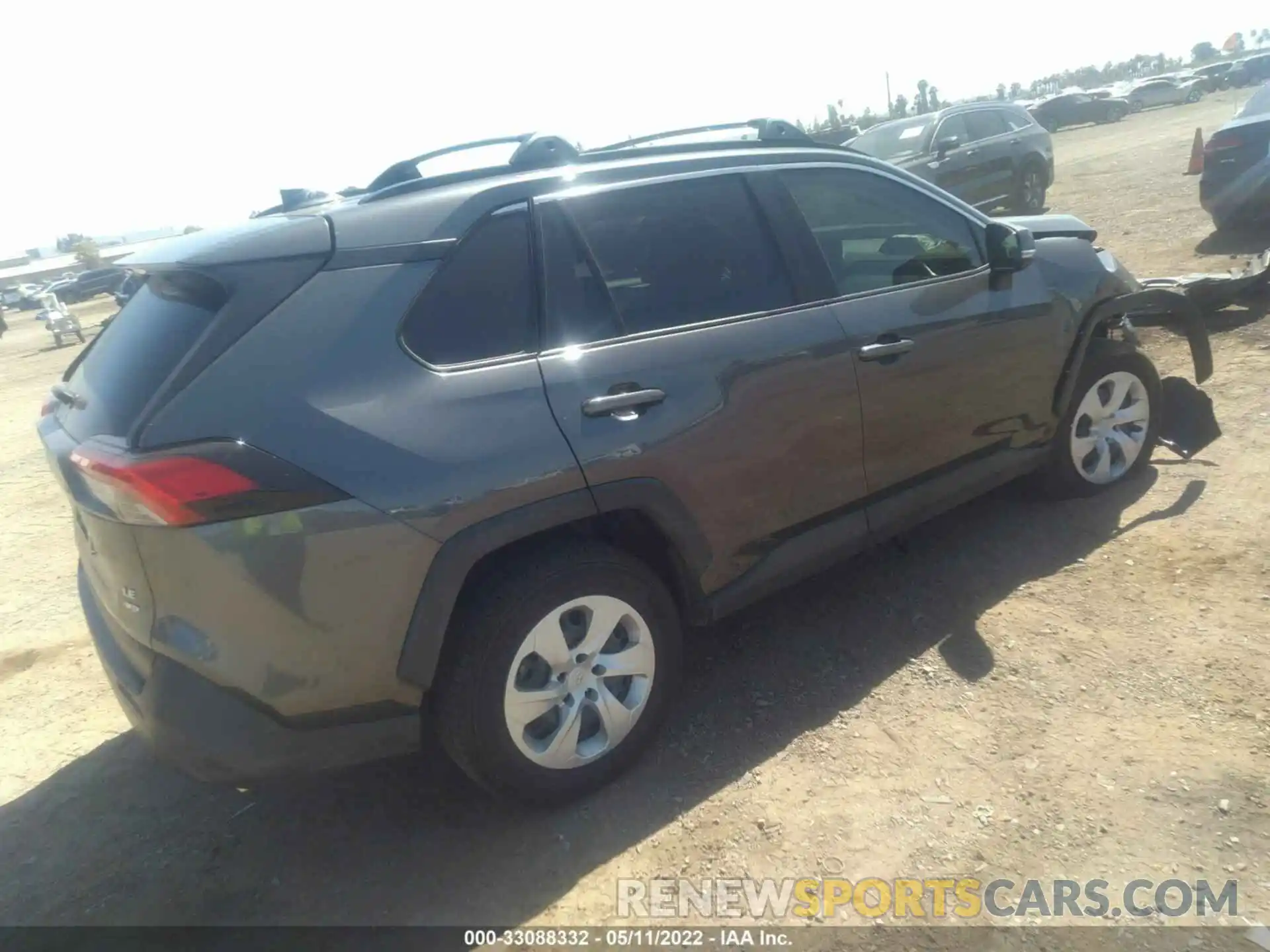 4 Photograph of a damaged car JTMG1RFV1LD061504 TOYOTA RAV4 2020