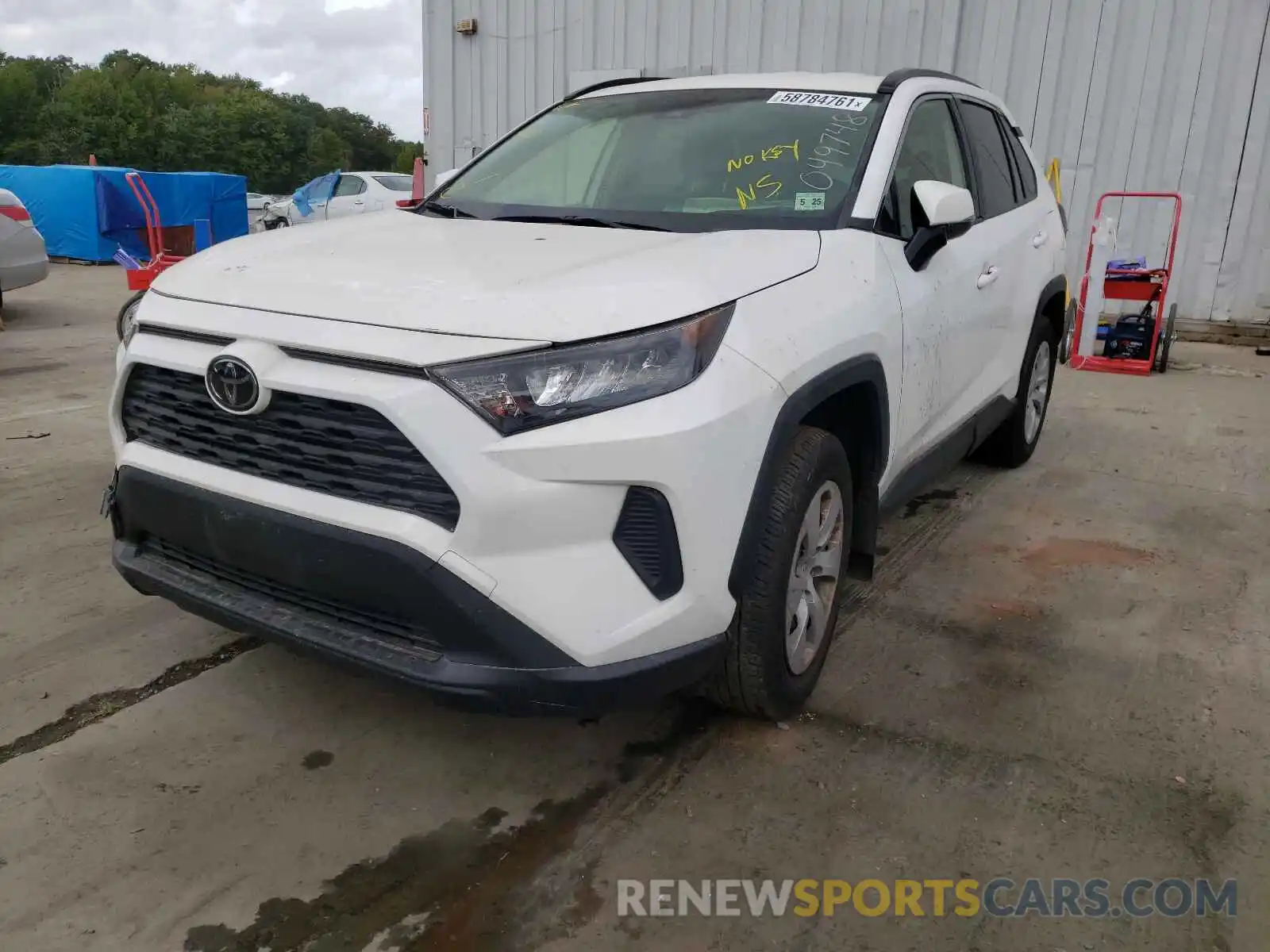 2 Photograph of a damaged car JTMG1RFV2LD049748 TOYOTA RAV4 2020