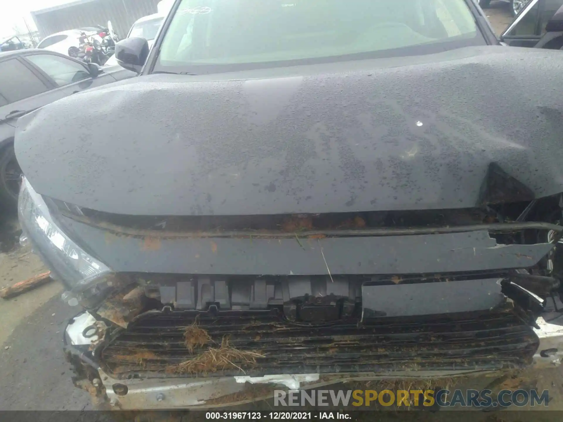 10 Photograph of a damaged car JTMG1RFV2LD058174 TOYOTA RAV4 2020