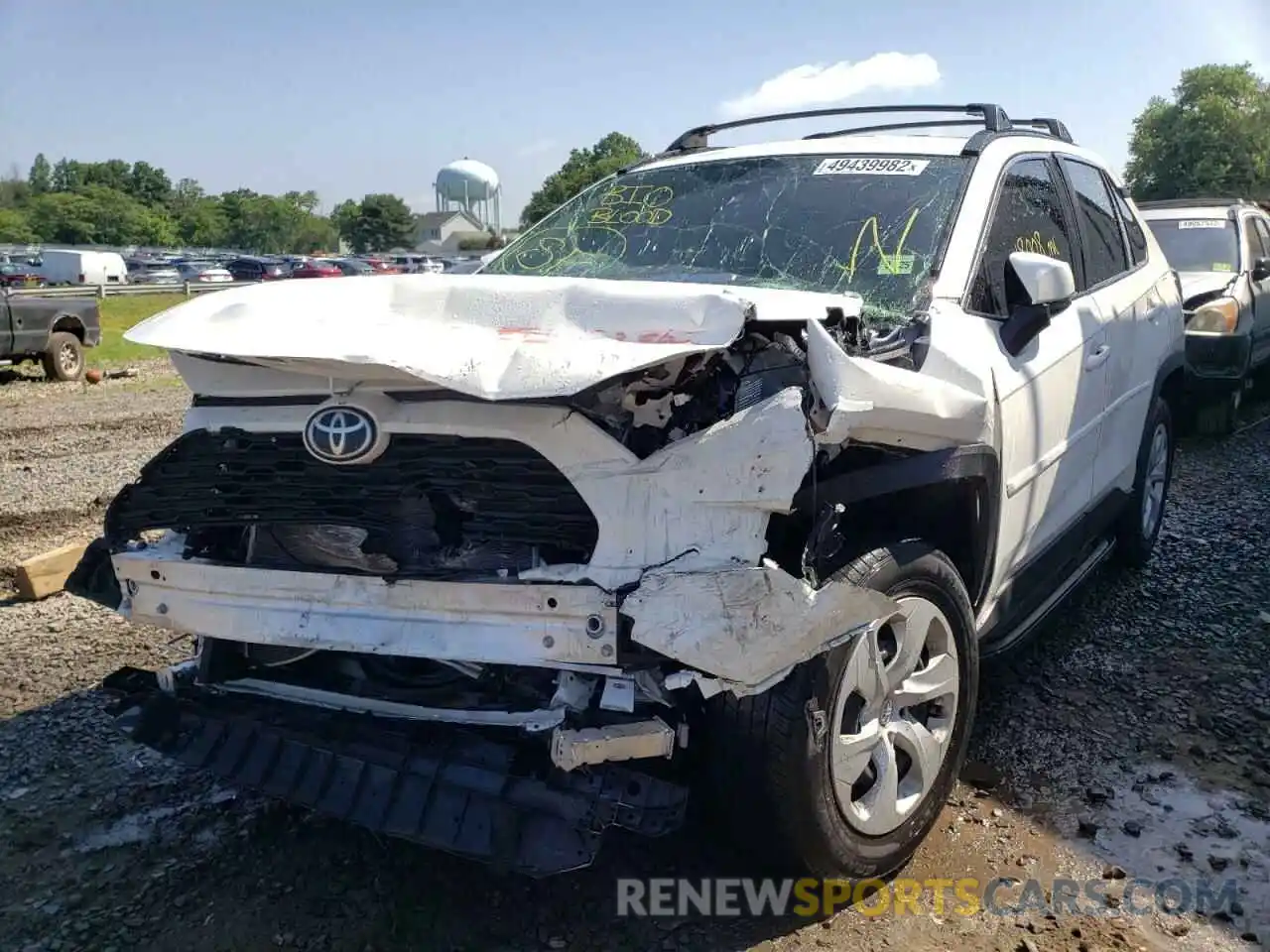 2 Photograph of a damaged car JTMG1RFV2LD064055 TOYOTA RAV4 2020