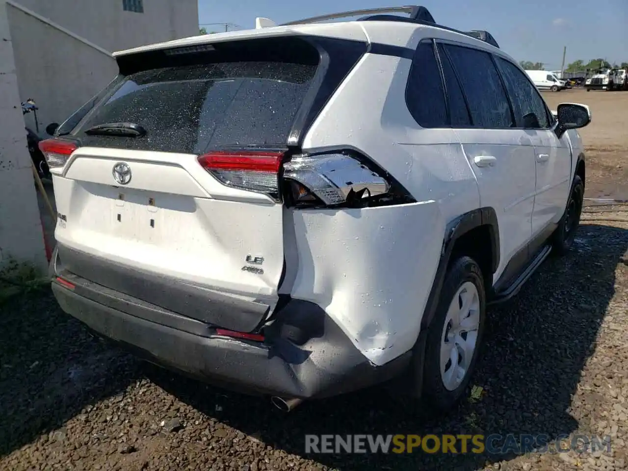 4 Photograph of a damaged car JTMG1RFV2LD064055 TOYOTA RAV4 2020