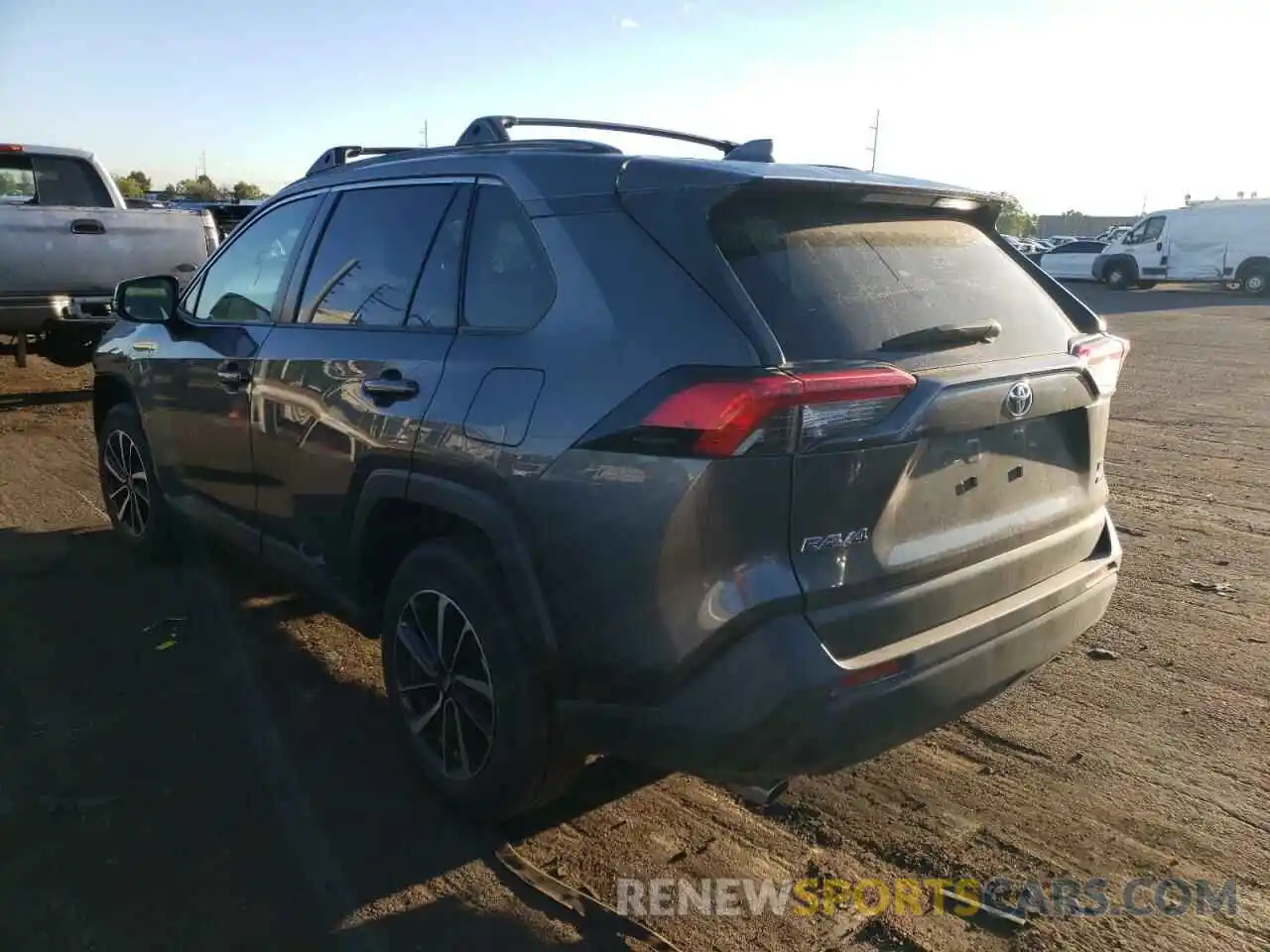 3 Photograph of a damaged car JTMG1RFV2LD064816 TOYOTA RAV4 2020