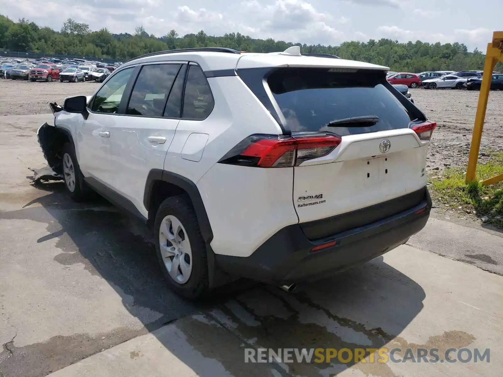 3 Photograph of a damaged car JTMG1RFV4LD063344 TOYOTA RAV4 2020