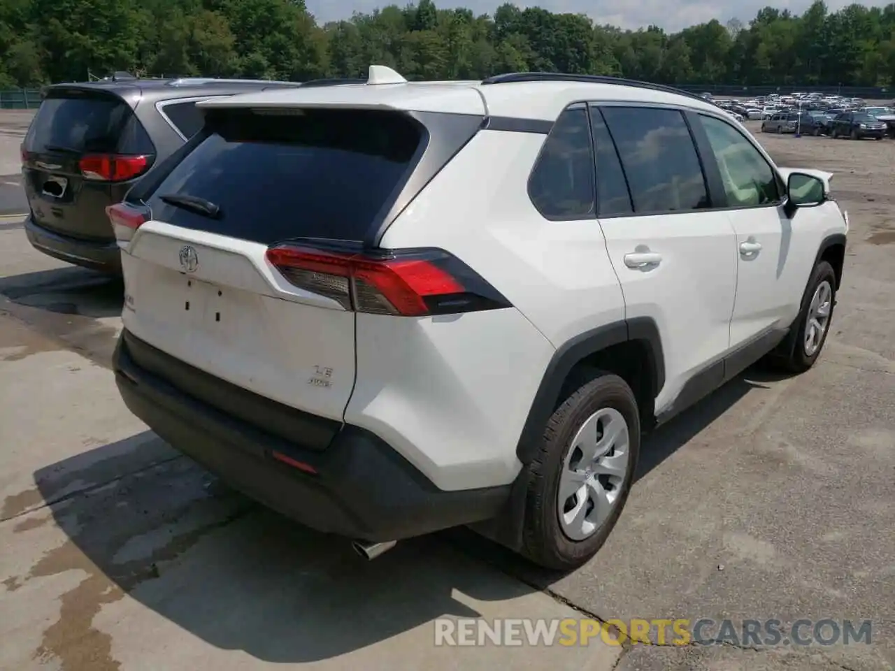 4 Photograph of a damaged car JTMG1RFV4LD063344 TOYOTA RAV4 2020