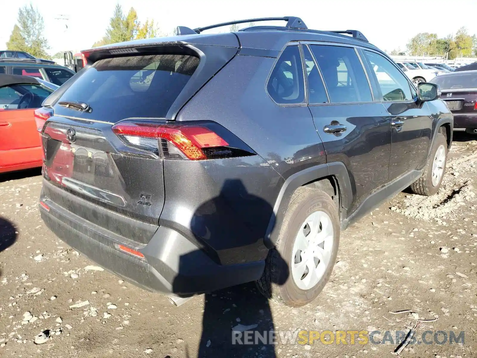 4 Photograph of a damaged car JTMG1RFV4LD064719 TOYOTA RAV4 2020