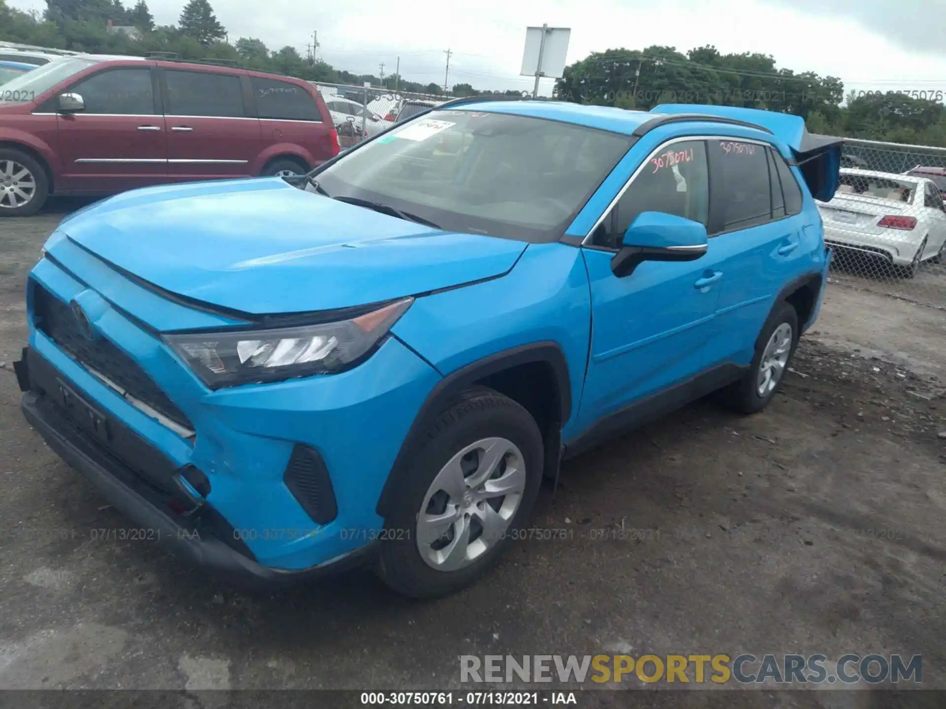 2 Фотография поврежденного автомобиля JTMG1RFV8LD060561 TOYOTA RAV4 2020