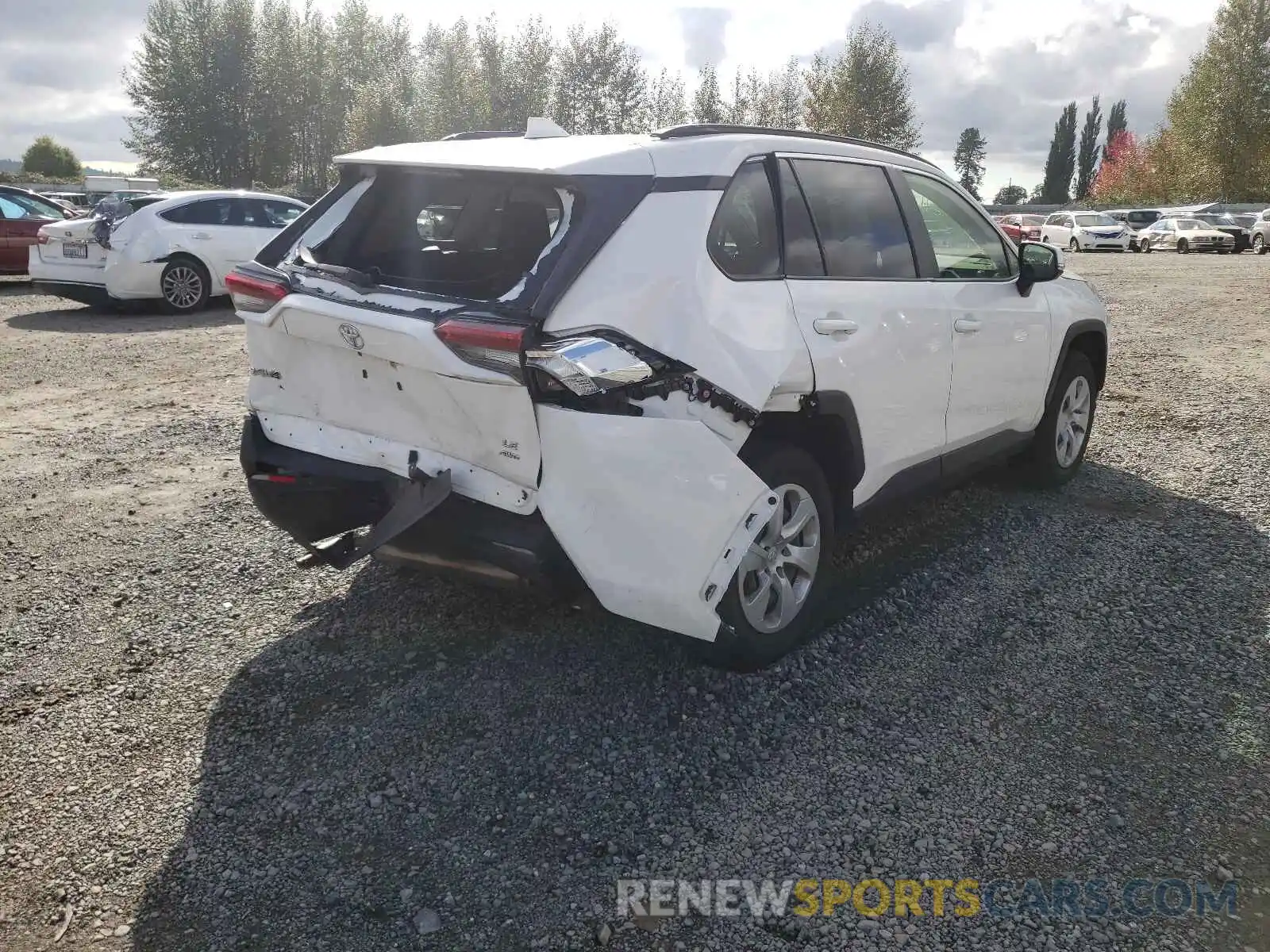 4 Photograph of a damaged car JTMG1RFV8LD063198 TOYOTA RAV4 2020