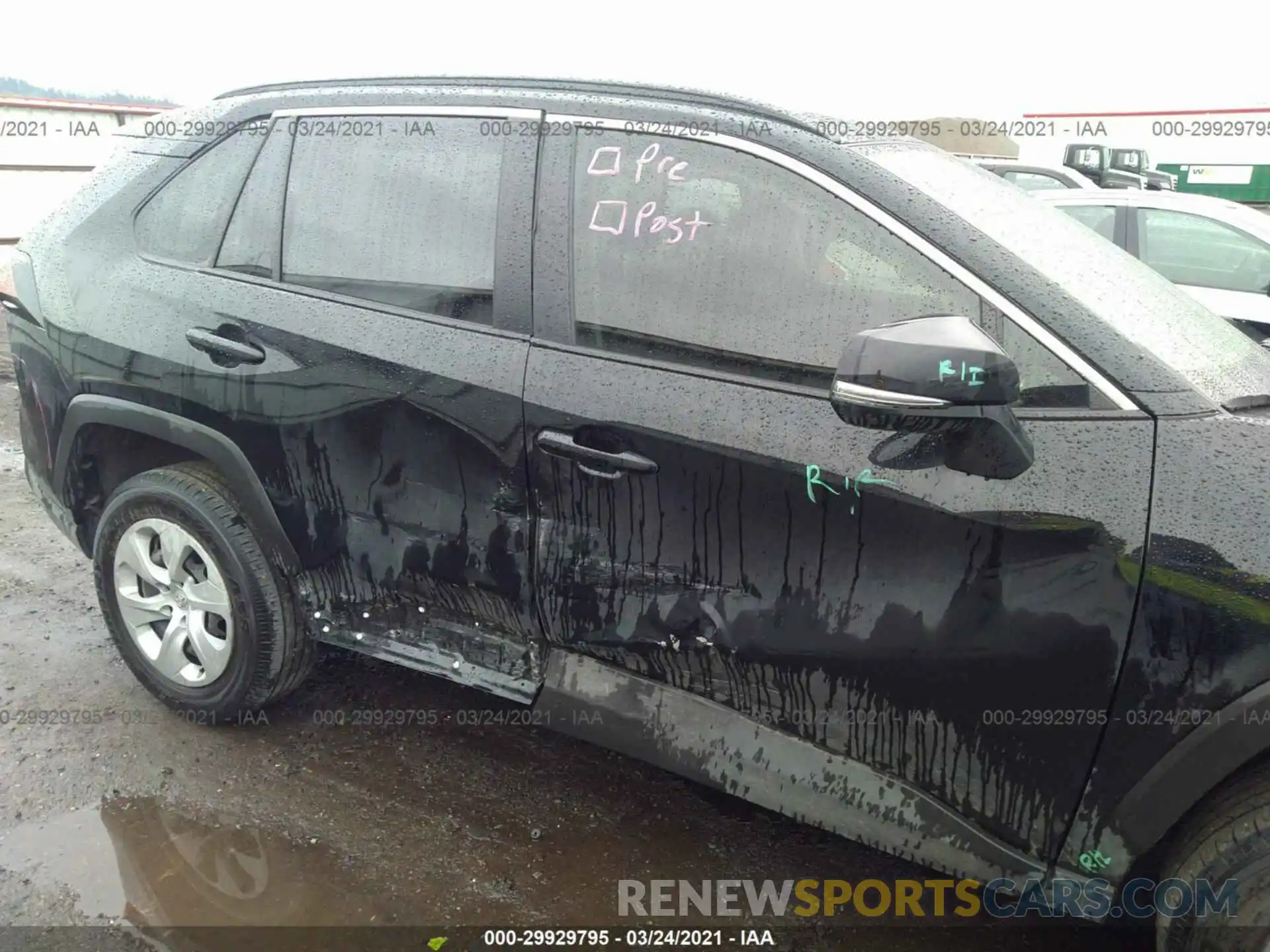 6 Photograph of a damaged car JTMG1RFV8LD065372 TOYOTA RAV4 2020