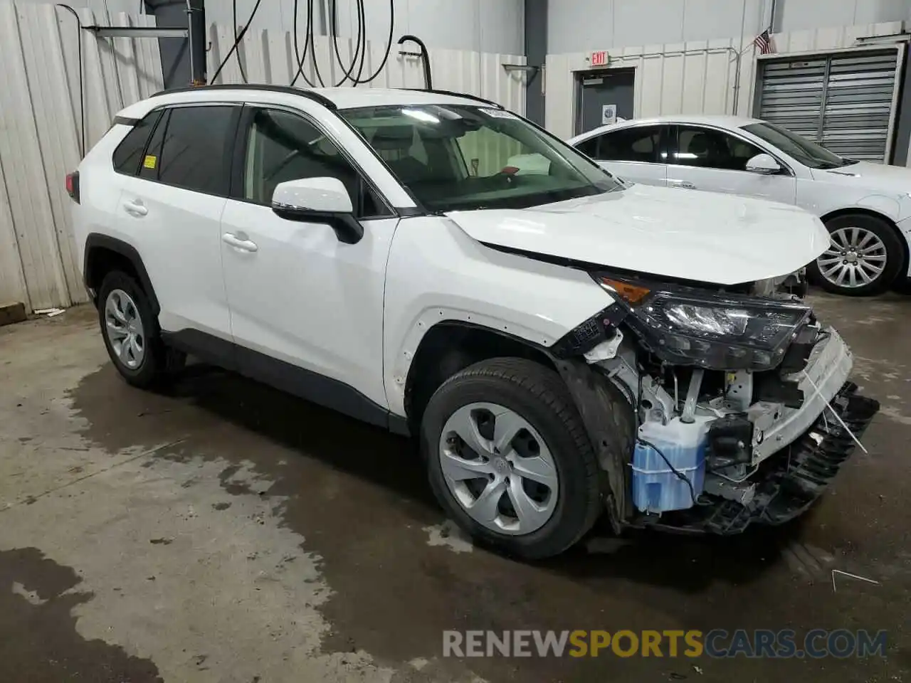 4 Photograph of a damaged car JTMG1RFV9LD048886 TOYOTA RAV4 2020