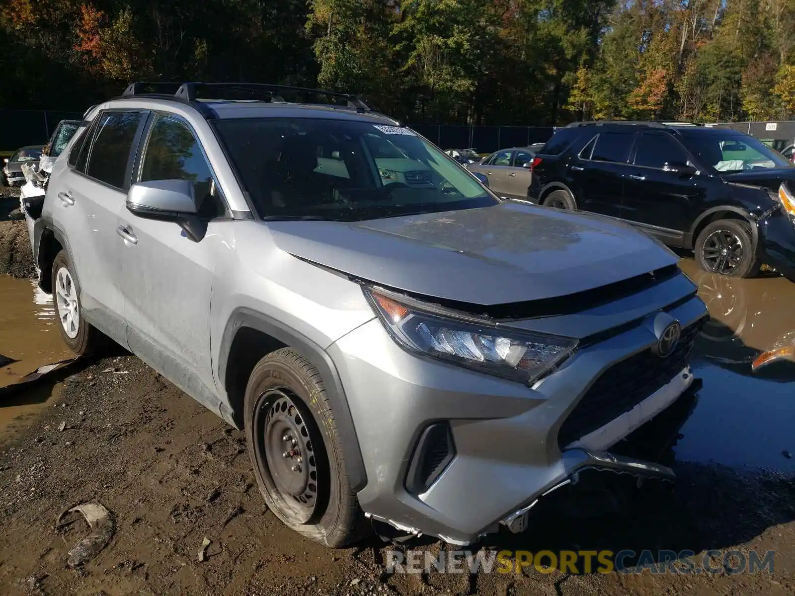 1 Photograph of a damaged car JTMG1RFV9LD065056 TOYOTA RAV4 2020