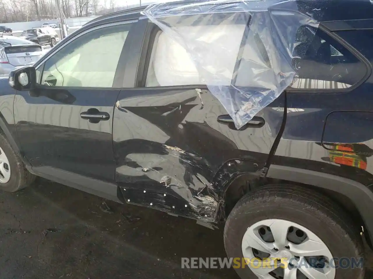 9 Photograph of a damaged car JTMG1RFV9LD531021 TOYOTA RAV4 2020