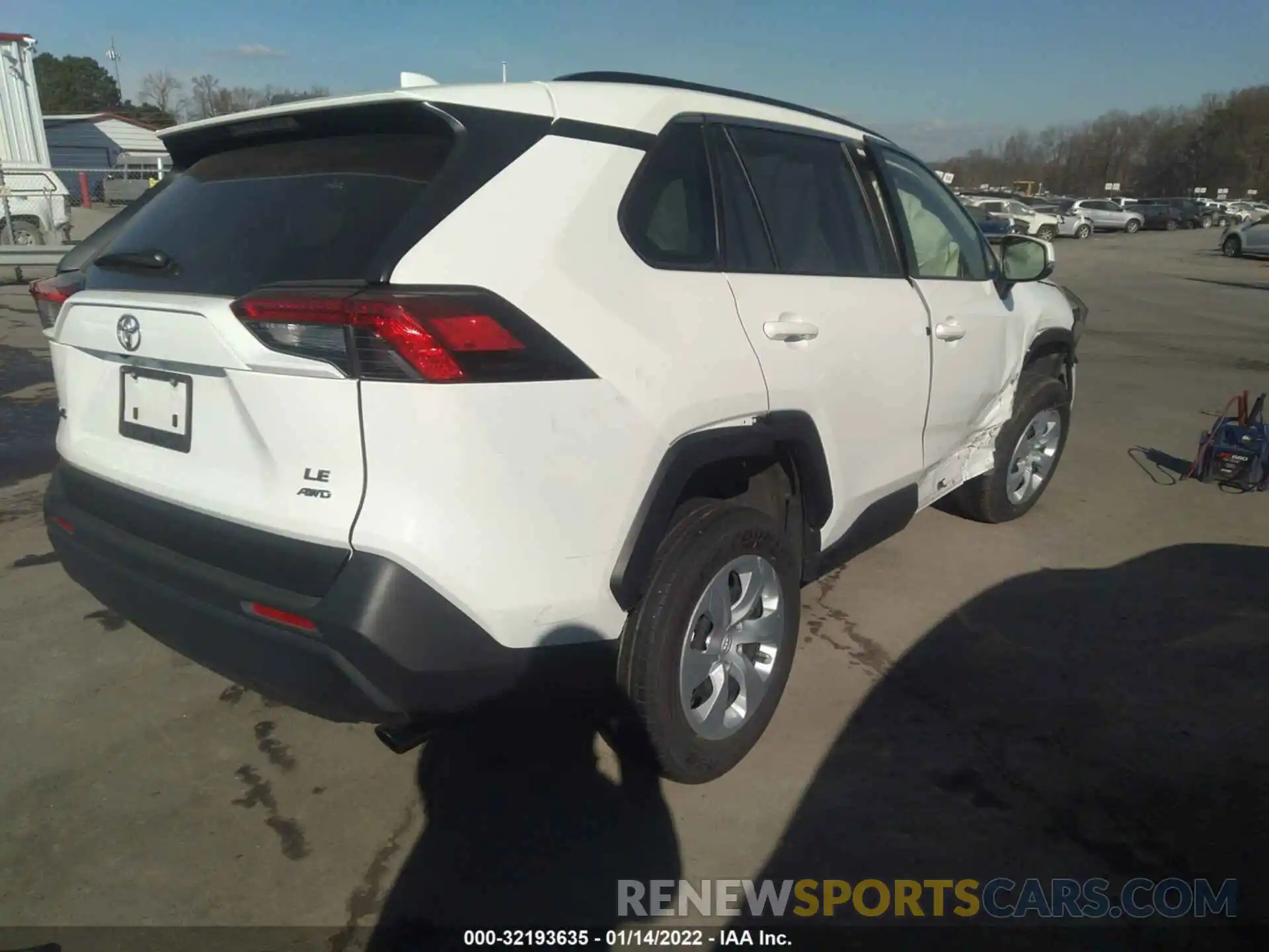 4 Photograph of a damaged car JTMG1RFVXLD527219 TOYOTA RAV4 2020