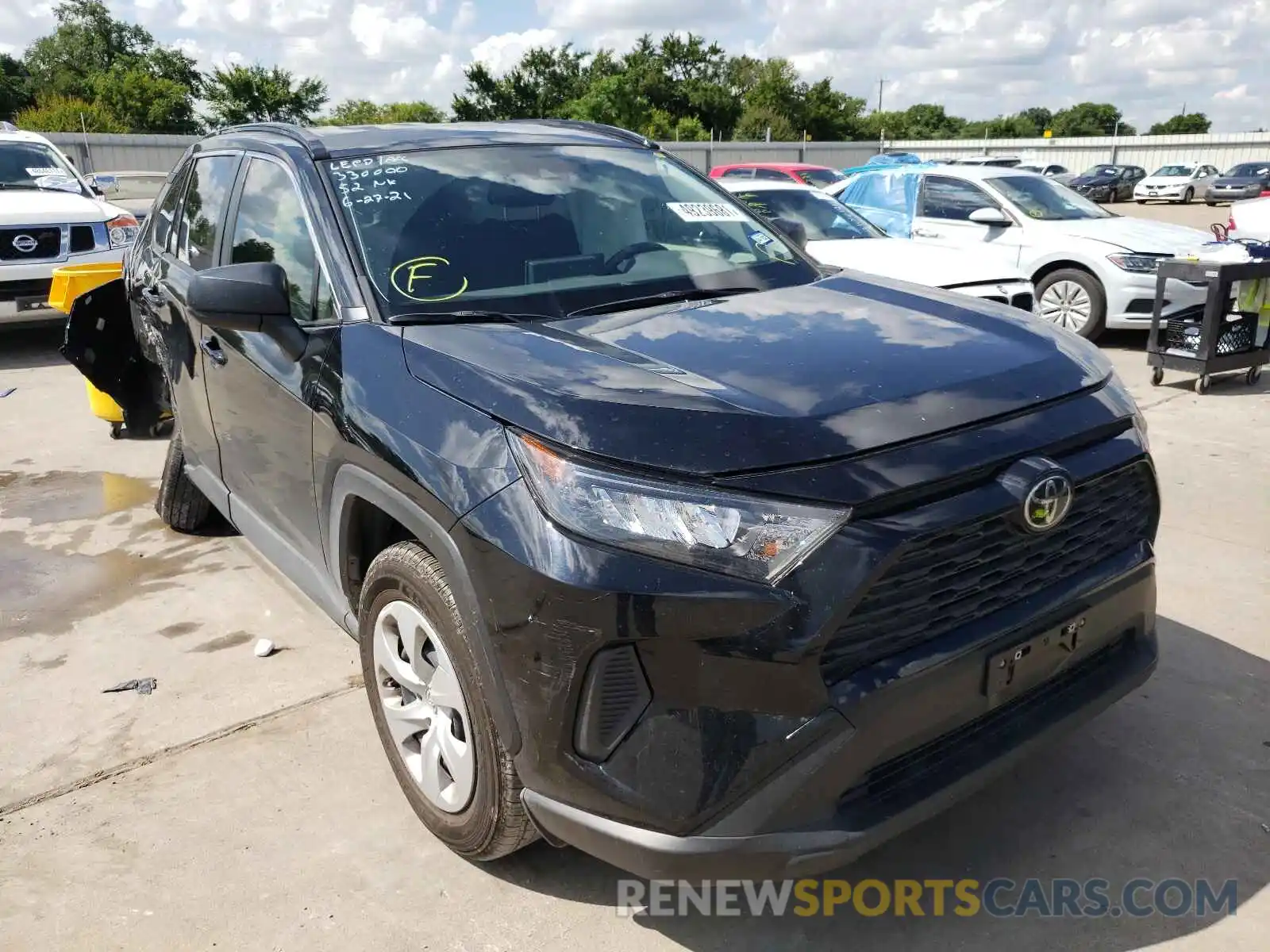 1 Фотография поврежденного автомобиля JTMH1RFV0LD053396 TOYOTA RAV4 2020