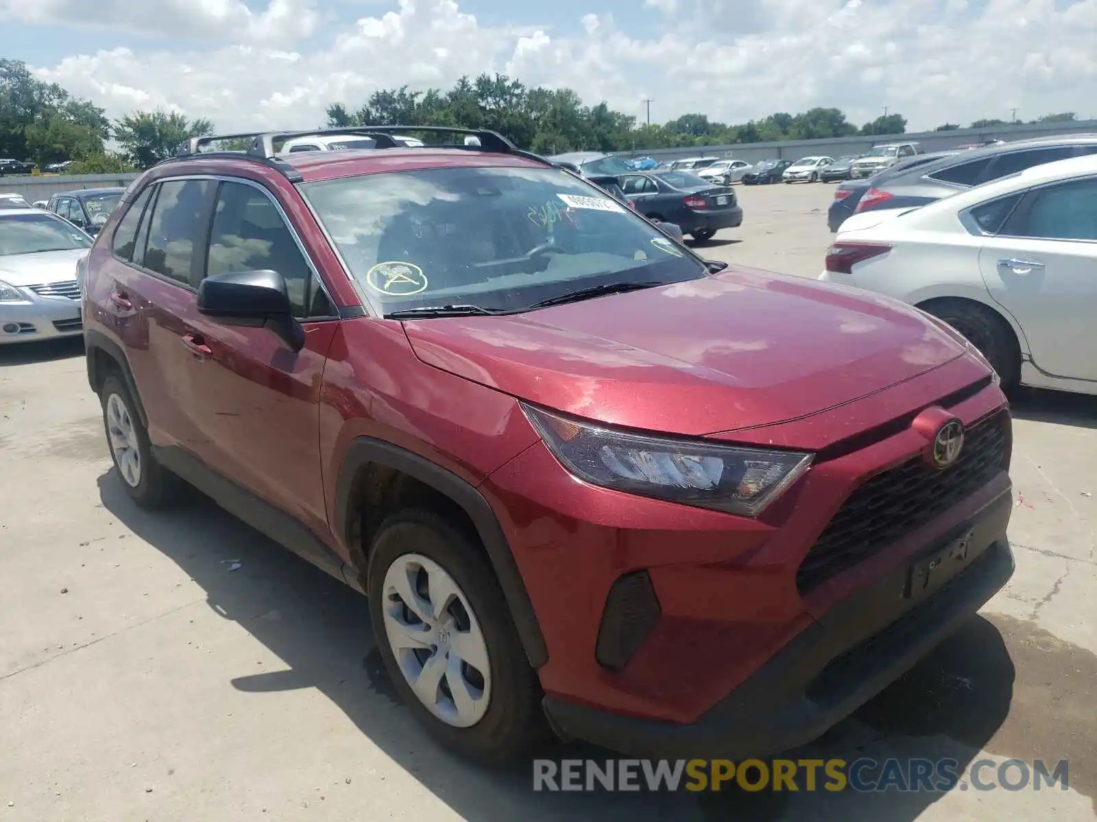 1 Photograph of a damaged car JTMH1RFV0LD517903 TOYOTA RAV4 2020