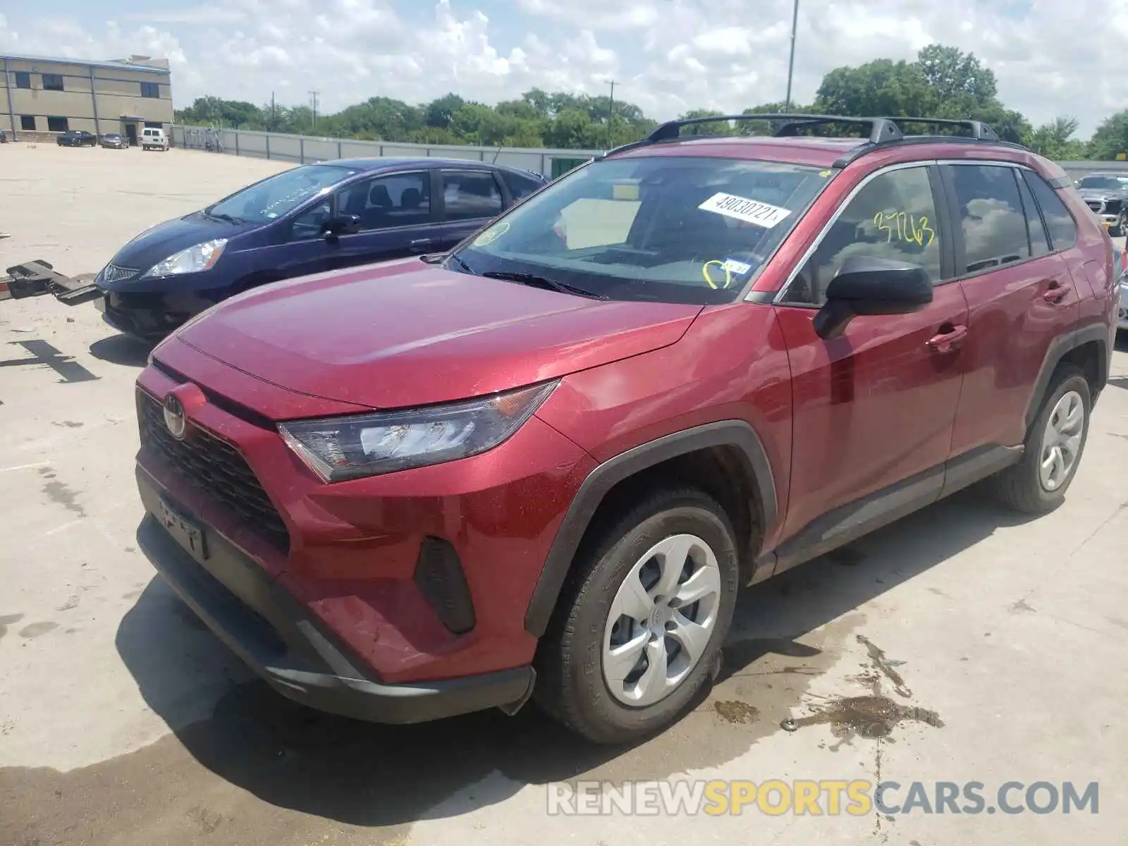 2 Фотография поврежденного автомобиля JTMH1RFV0LD517903 TOYOTA RAV4 2020