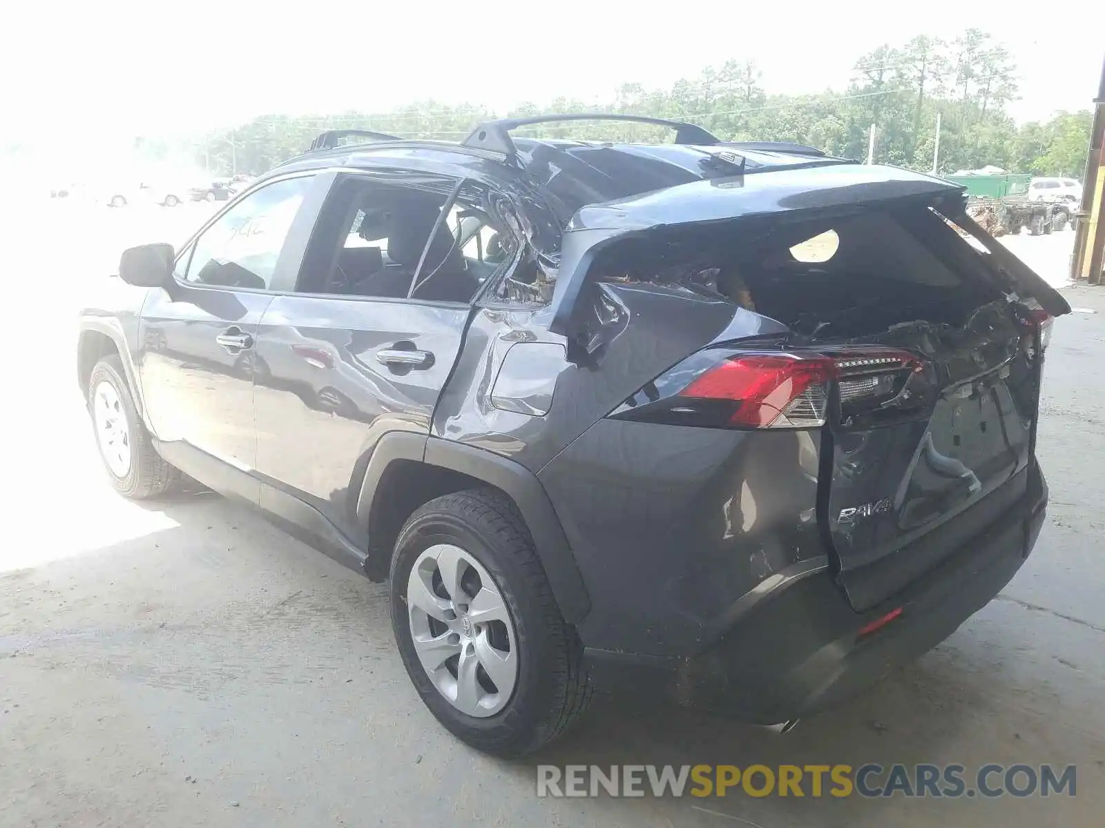 3 Photograph of a damaged car JTMH1RFV2LD050886 TOYOTA RAV4 2020