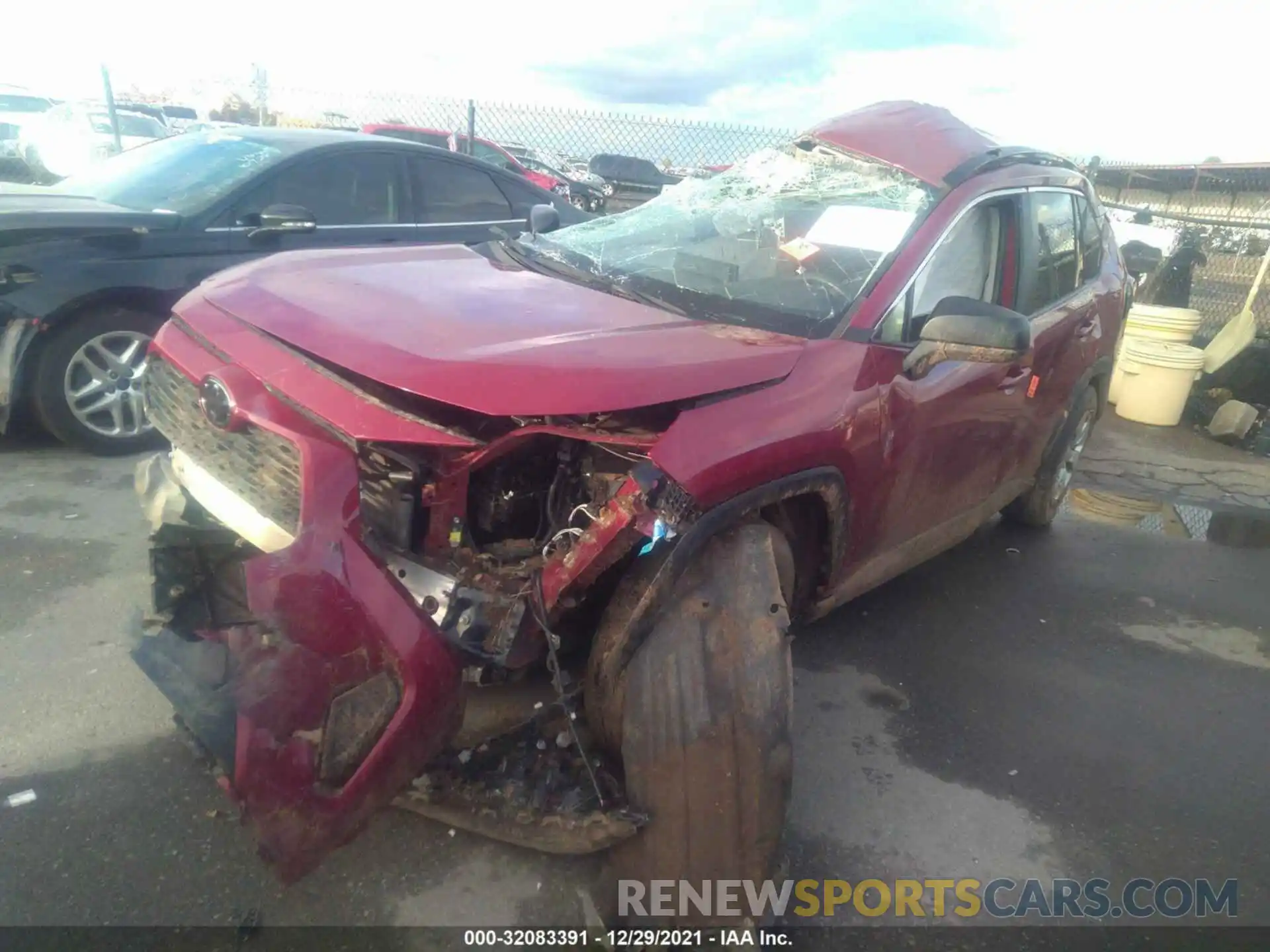 2 Photograph of a damaged car JTMH1RFV5LD055791 TOYOTA RAV4 2020