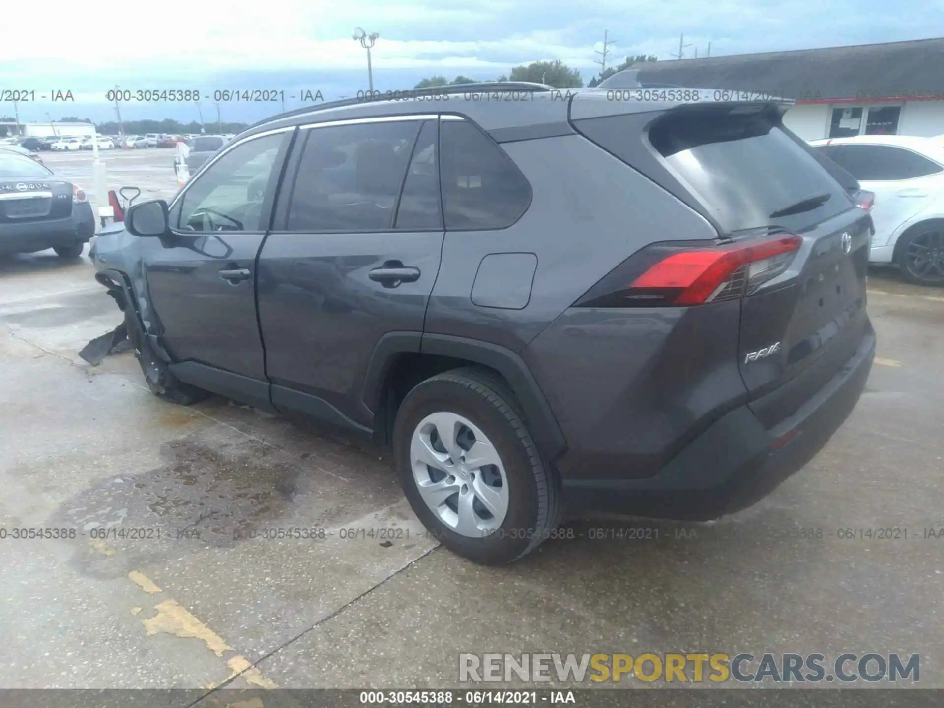 3 Photograph of a damaged car JTMH1RFV6LD048011 TOYOTA RAV4 2020