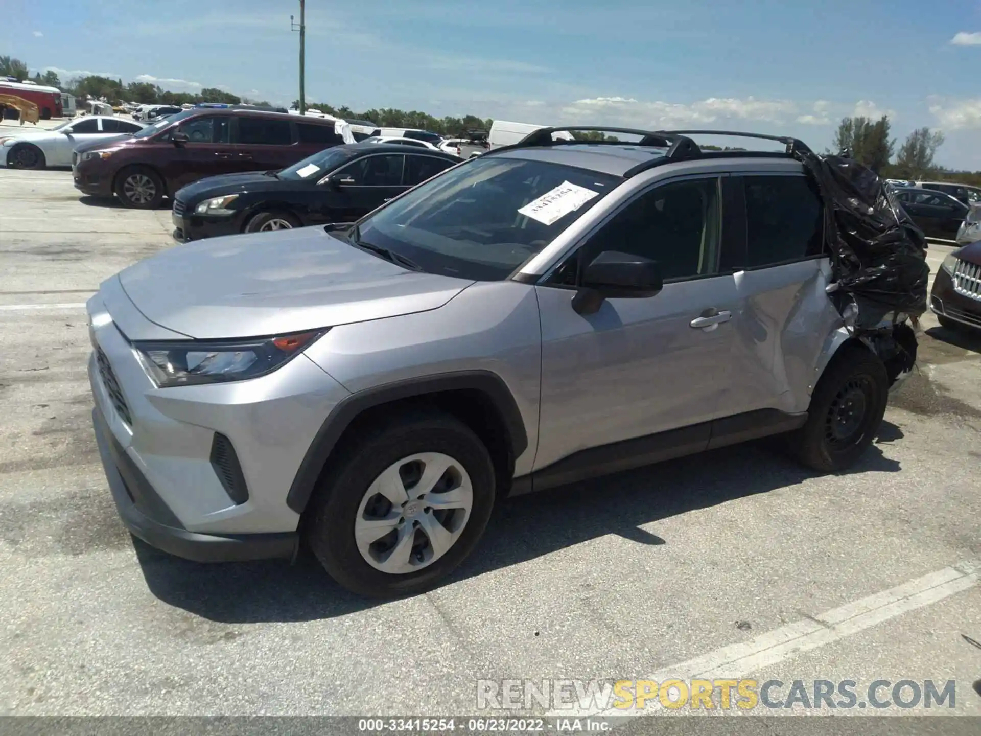 2 Photograph of a damaged car JTMH1RFV7LD045635 TOYOTA RAV4 2020