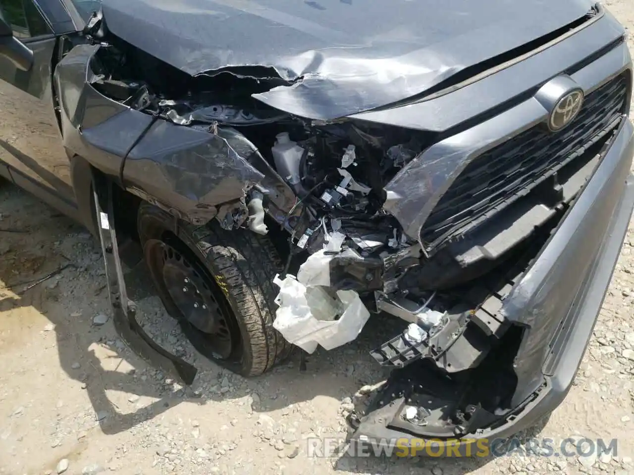 9 Фотография поврежденного автомобиля JTMH1RFV7LD046929 TOYOTA RAV4 2020