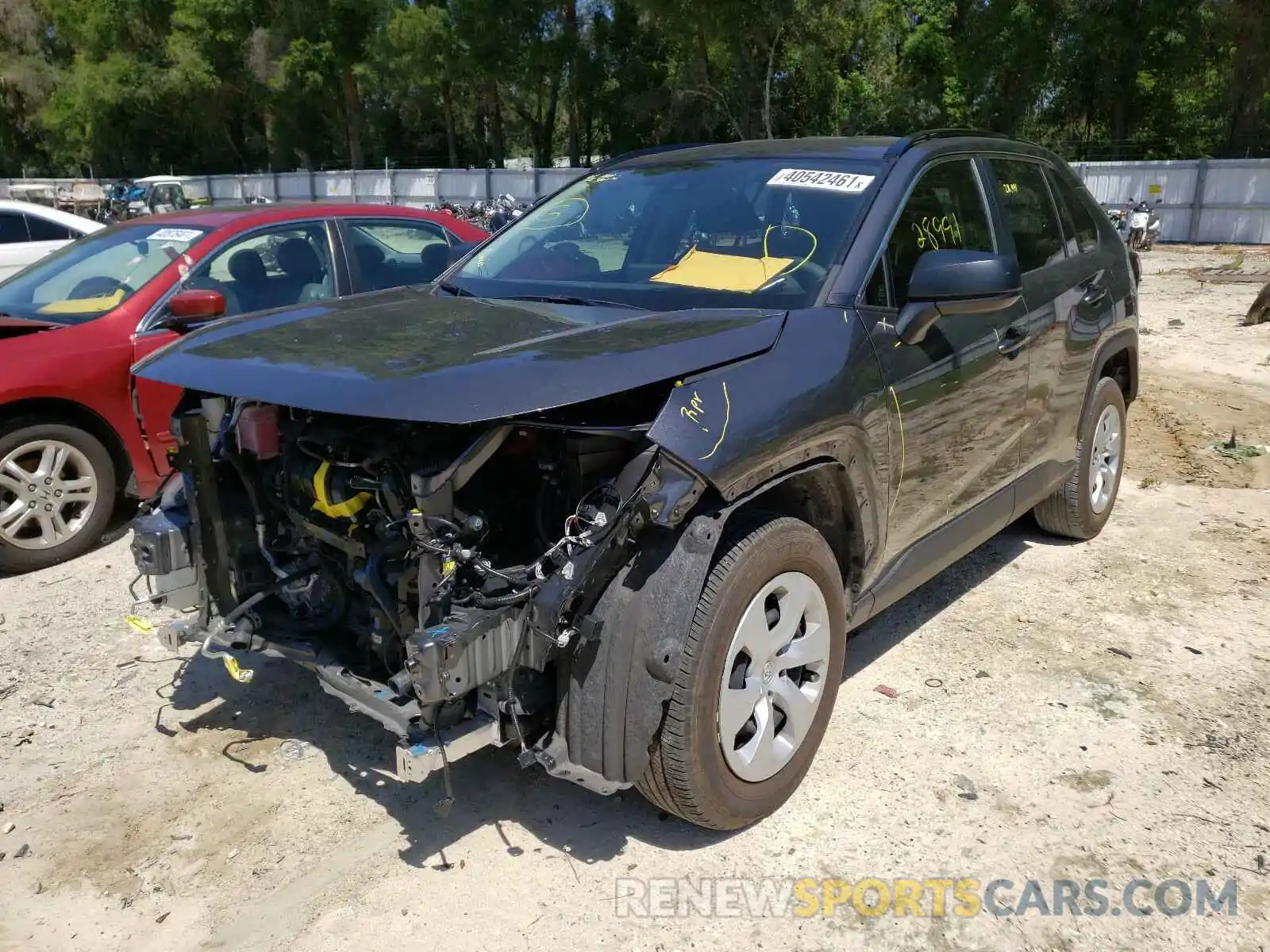 2 Photograph of a damaged car JTMH1RFV7LD059227 TOYOTA RAV4 2020