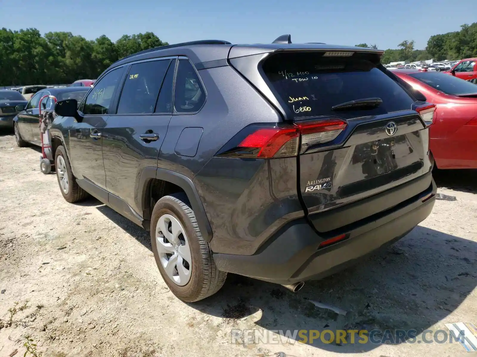 3 Фотография поврежденного автомобиля JTMH1RFV7LD059227 TOYOTA RAV4 2020