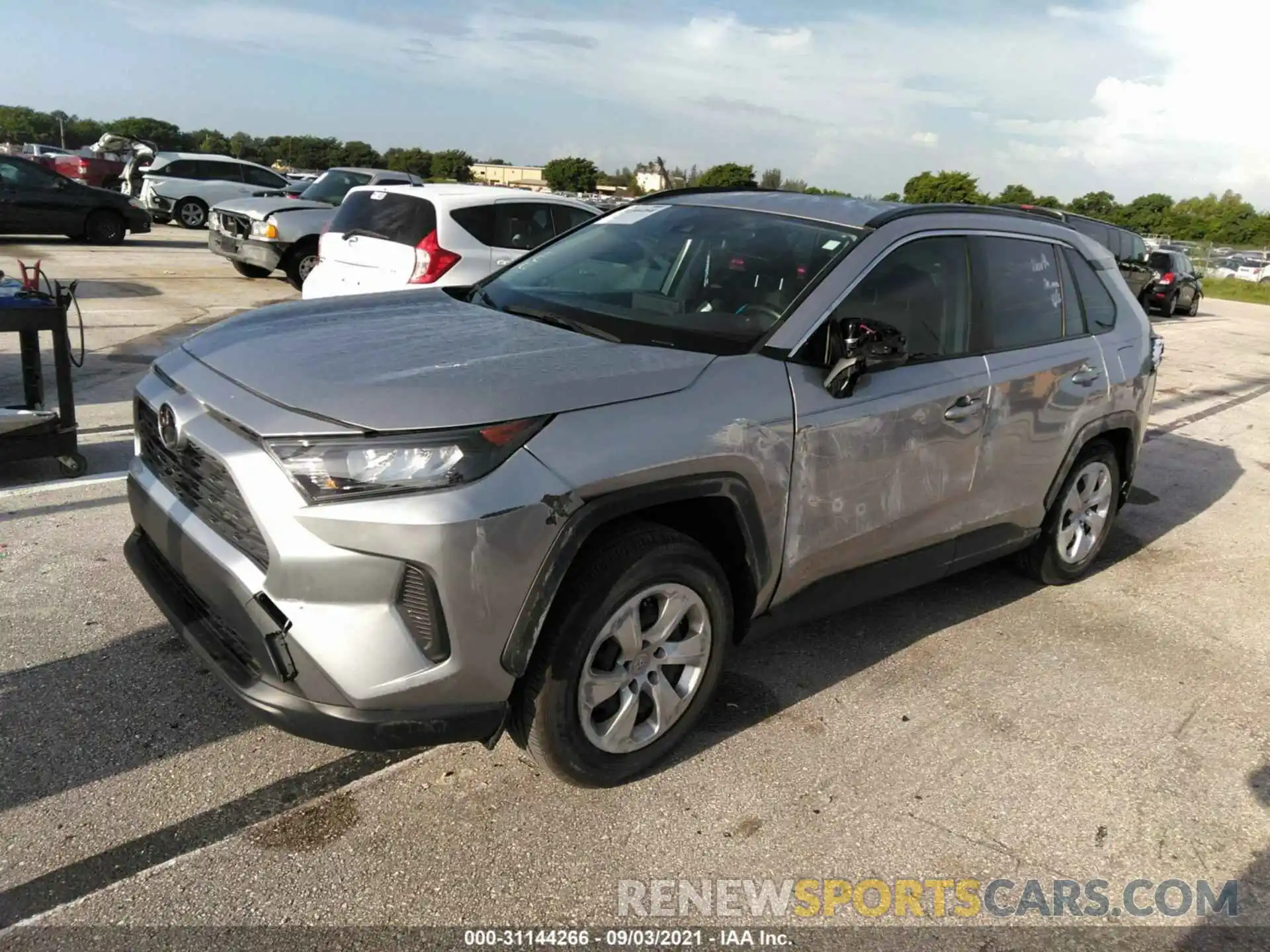 2 Photograph of a damaged car JTMH1RFV8LD050407 TOYOTA RAV4 2020