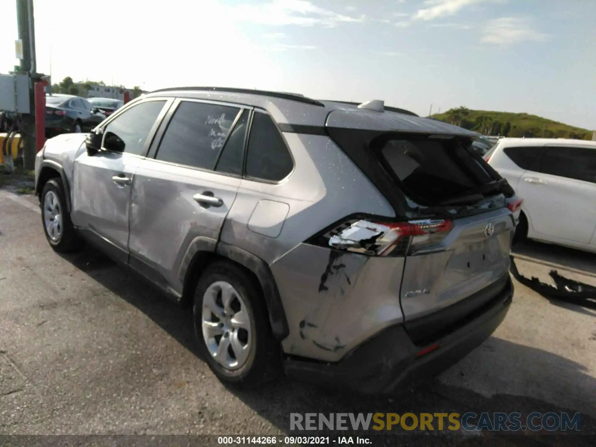 3 Photograph of a damaged car JTMH1RFV8LD050407 TOYOTA RAV4 2020