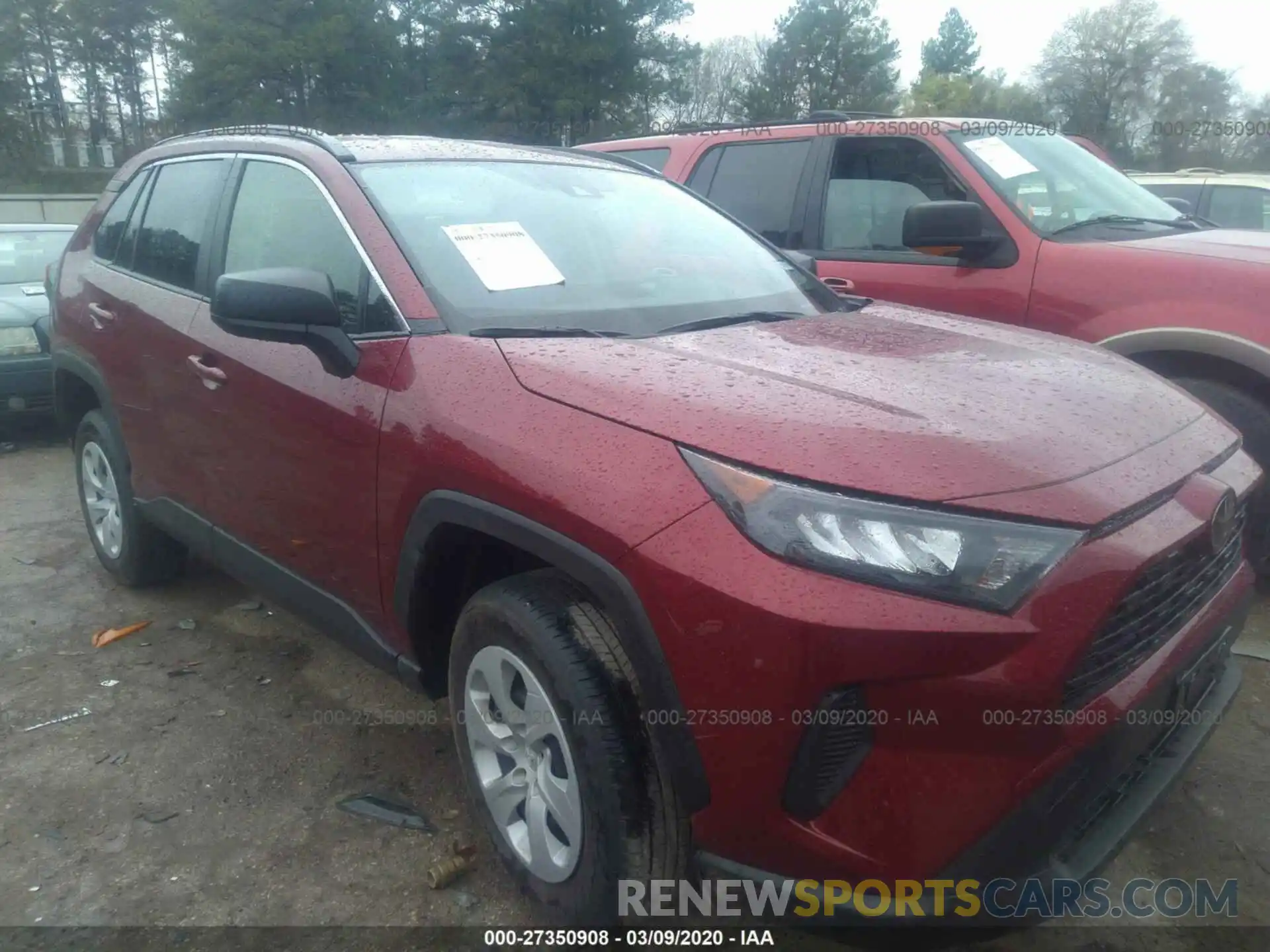 1 Photograph of a damaged car JTMH1RFV9LD044373 TOYOTA RAV4 2020