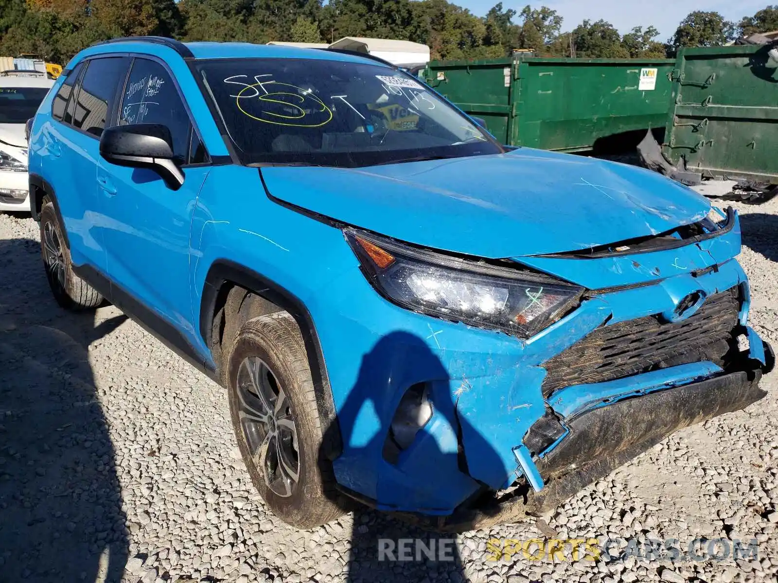 1 Photograph of a damaged car JTMH1RFVXLD051817 TOYOTA RAV4 2020