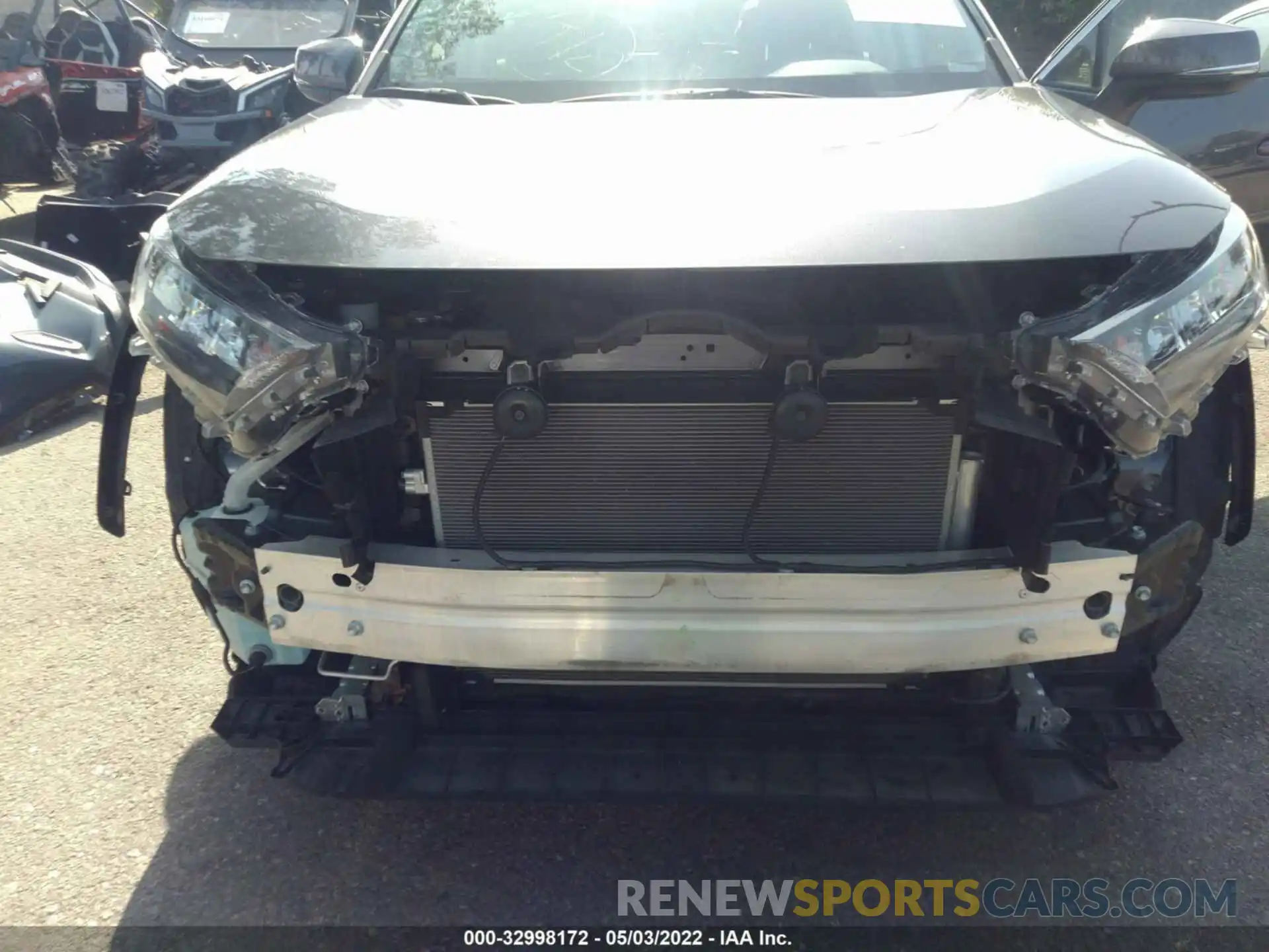 6 Photograph of a damaged car JTMK1RFV3LD060865 TOYOTA RAV4 2020