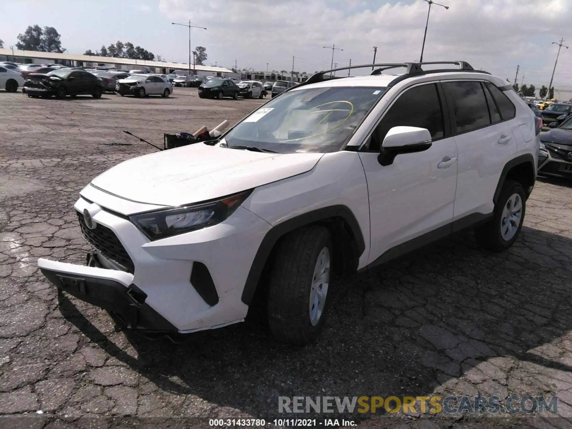 2 Photograph of a damaged car JTMK1RFV8LD060294 TOYOTA RAV4 2020