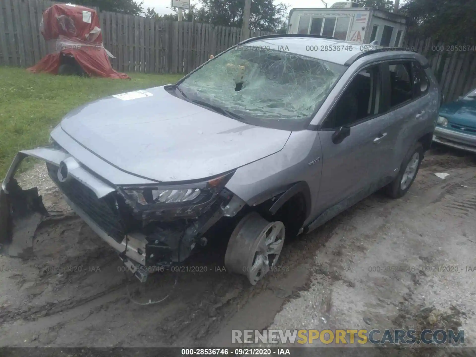 2 Photograph of a damaged car JTML6RFV5LD003069 TOYOTA RAV4 2020