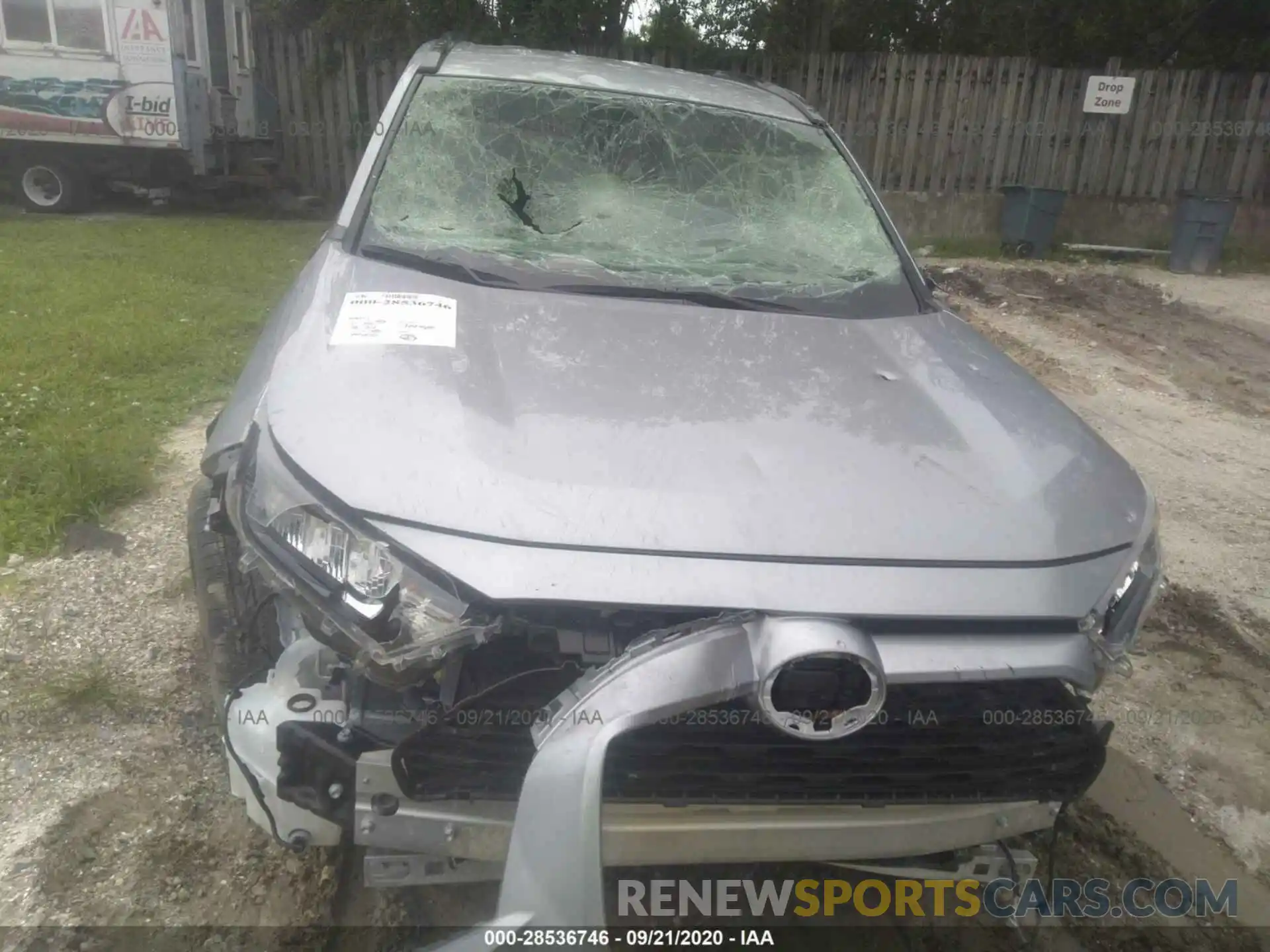 6 Photograph of a damaged car JTML6RFV5LD003069 TOYOTA RAV4 2020