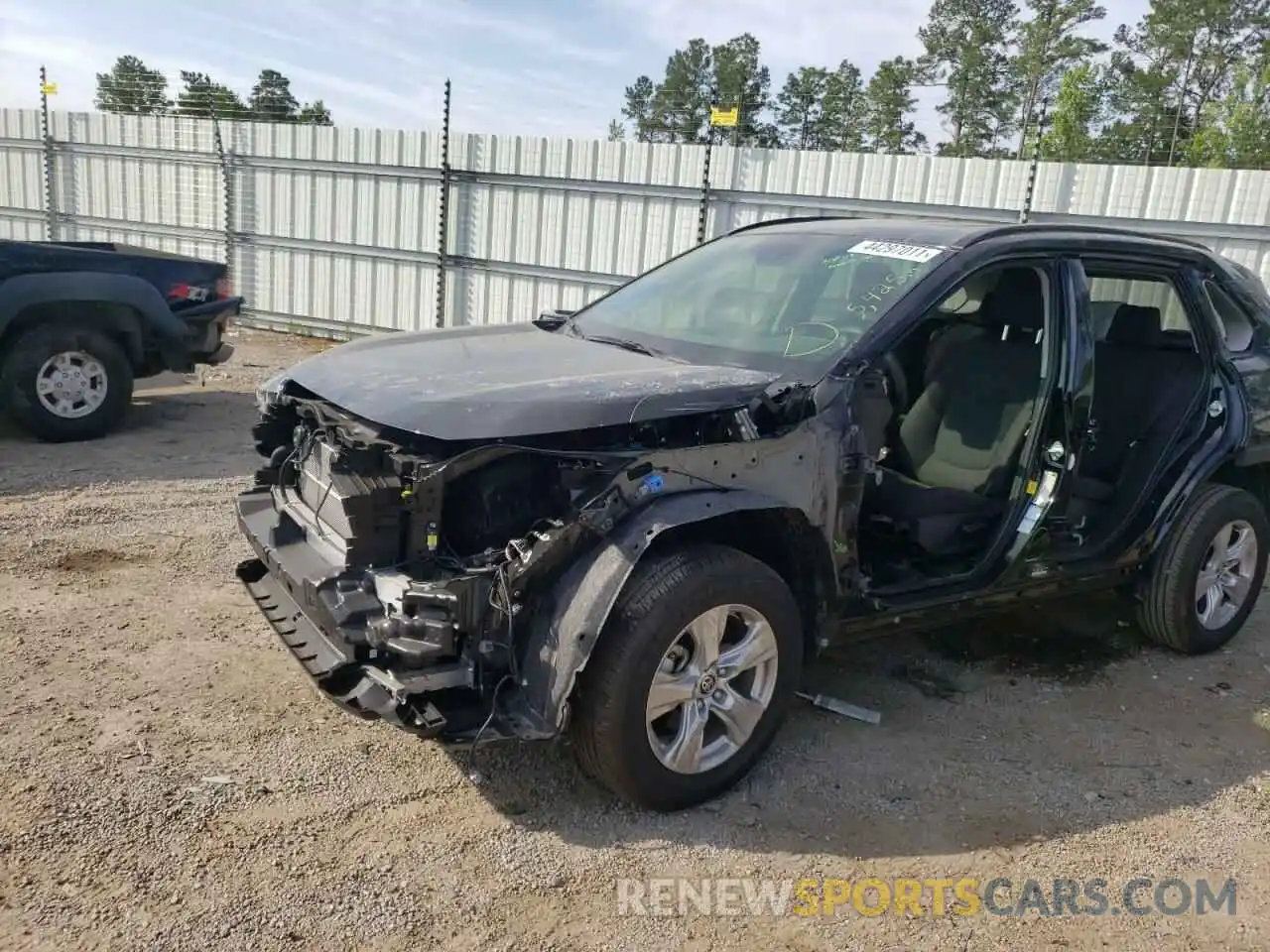 9 Photograph of a damaged car JTML6RFVXLD004217 TOYOTA RAV4 2020