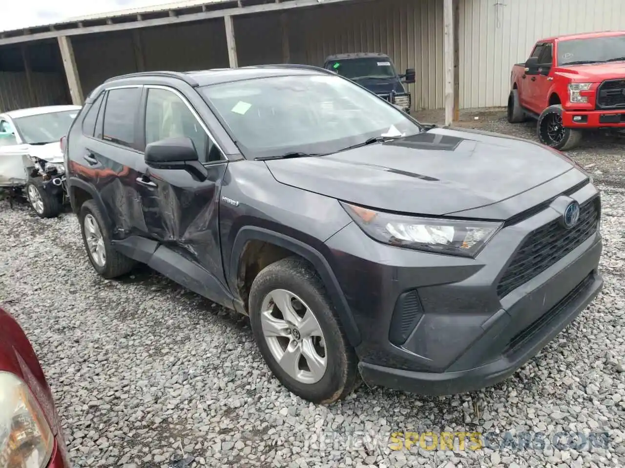 4 Photograph of a damaged car JTMLWRFV3LD068793 TOYOTA RAV4 2020