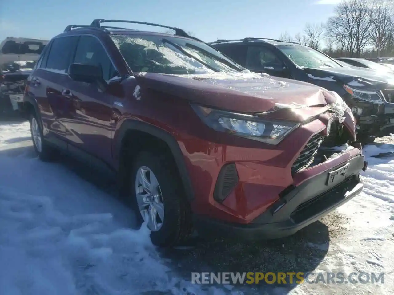 1 Photograph of a damaged car JTMLWRFV6LD045718 TOYOTA RAV4 2020