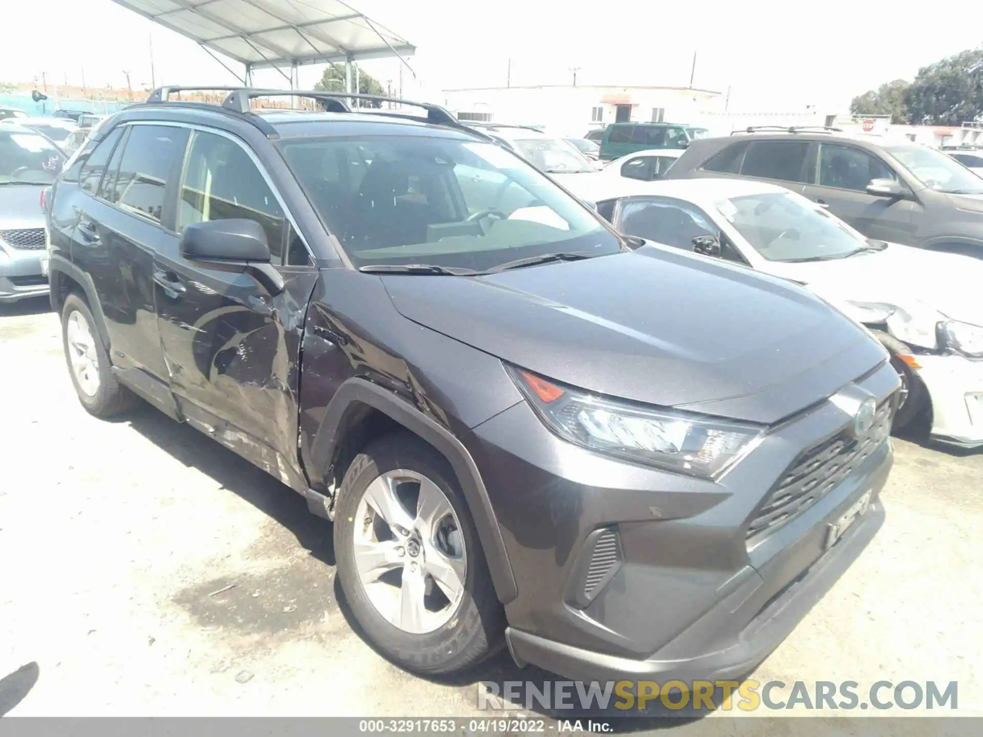 1 Photograph of a damaged car JTMLWRFV6LD054130 TOYOTA RAV4 2020