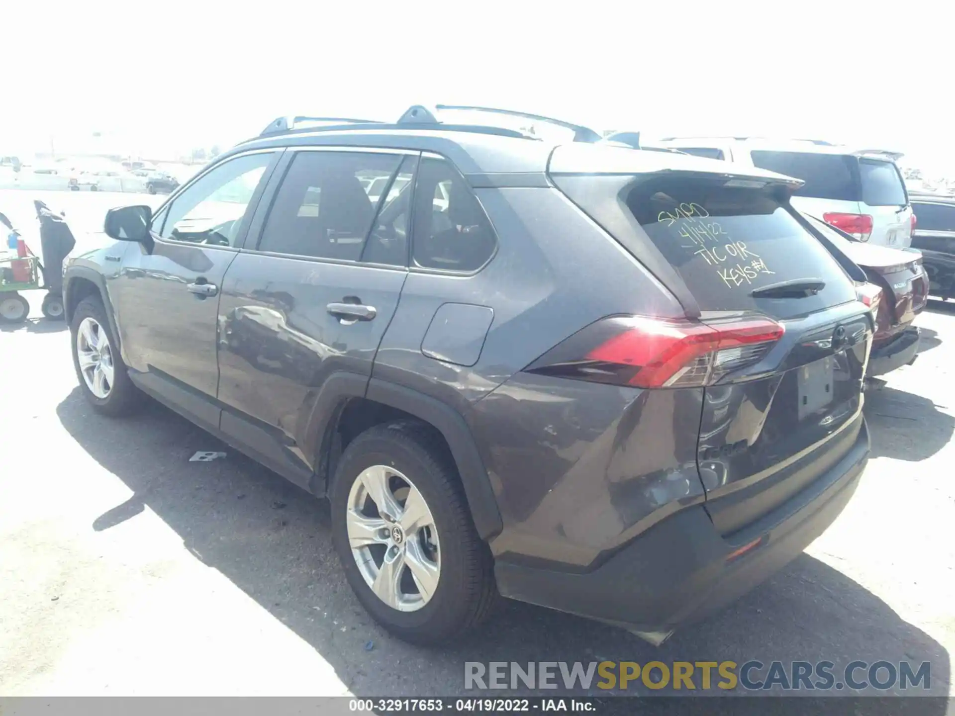 3 Photograph of a damaged car JTMLWRFV6LD054130 TOYOTA RAV4 2020