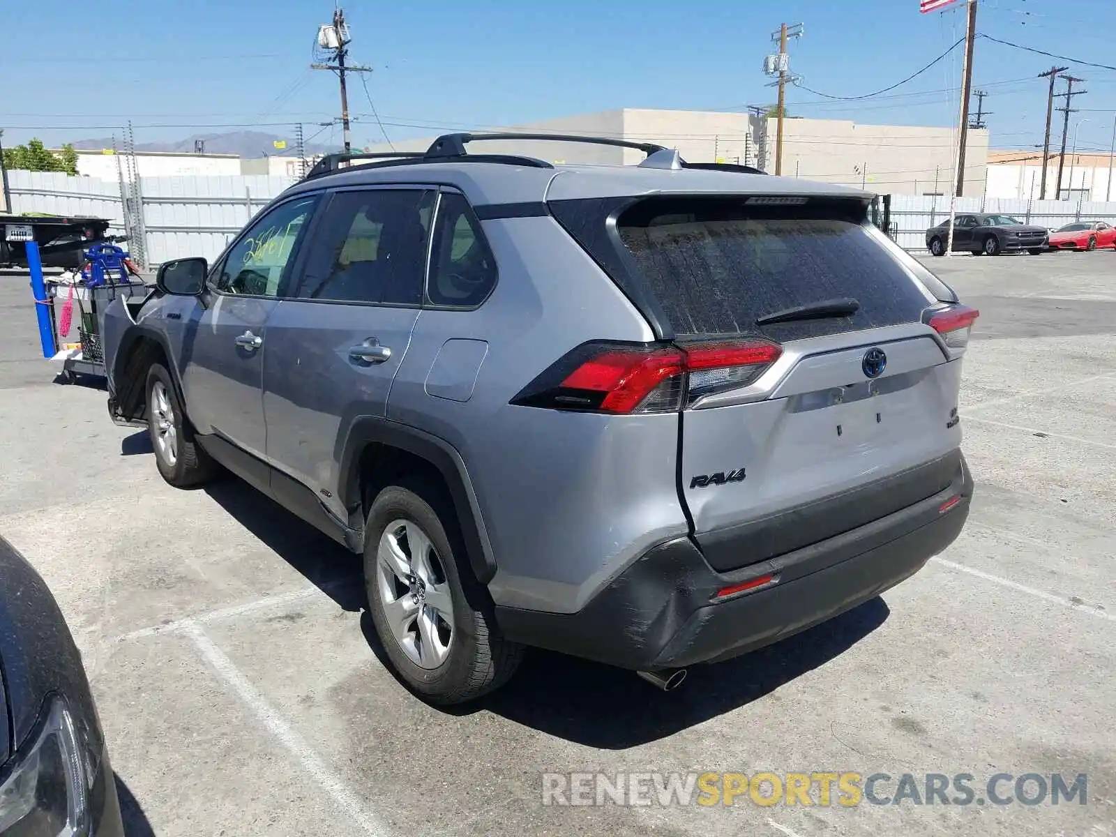 3 Photograph of a damaged car JTMLWRFV8LD055991 TOYOTA RAV4 2020