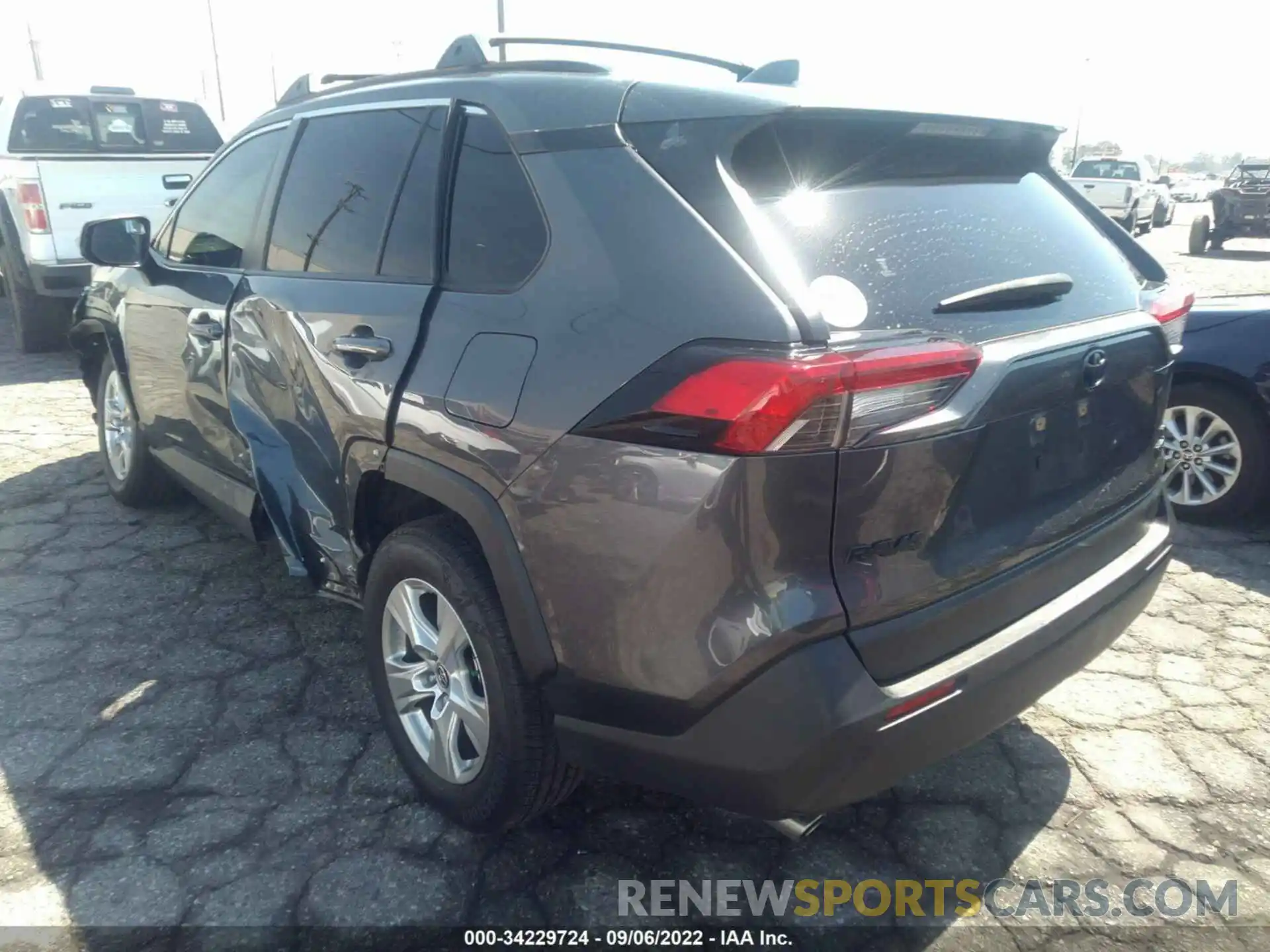 3 Photograph of a damaged car JTMLWRFV9LD069415 TOYOTA RAV4 2020