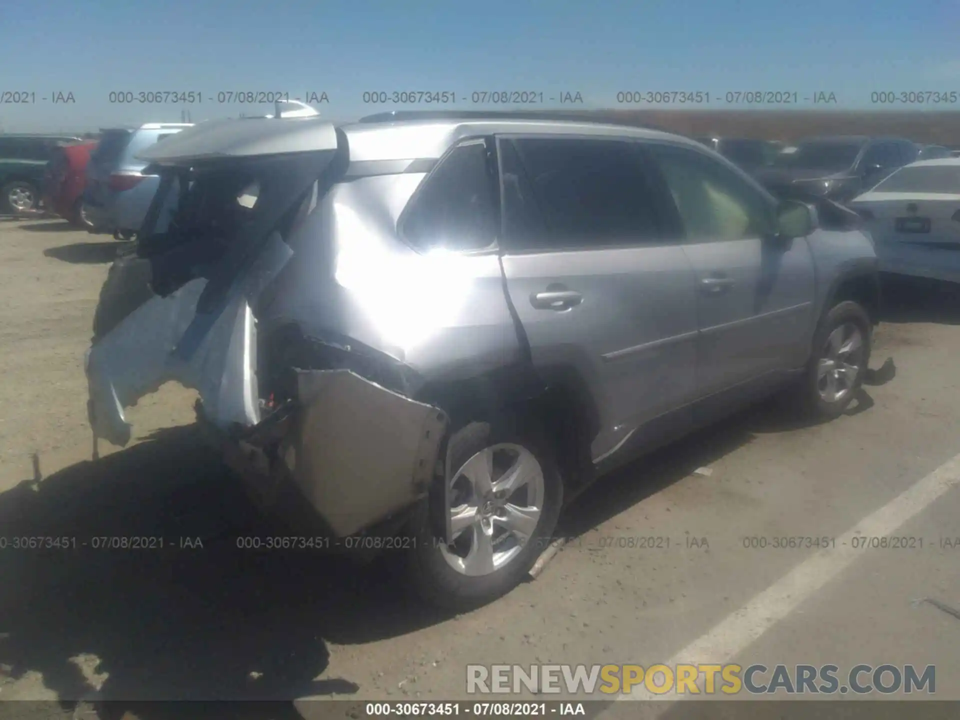 4 Photograph of a damaged car JTMM6RFV0LD003002 TOYOTA RAV4 2020